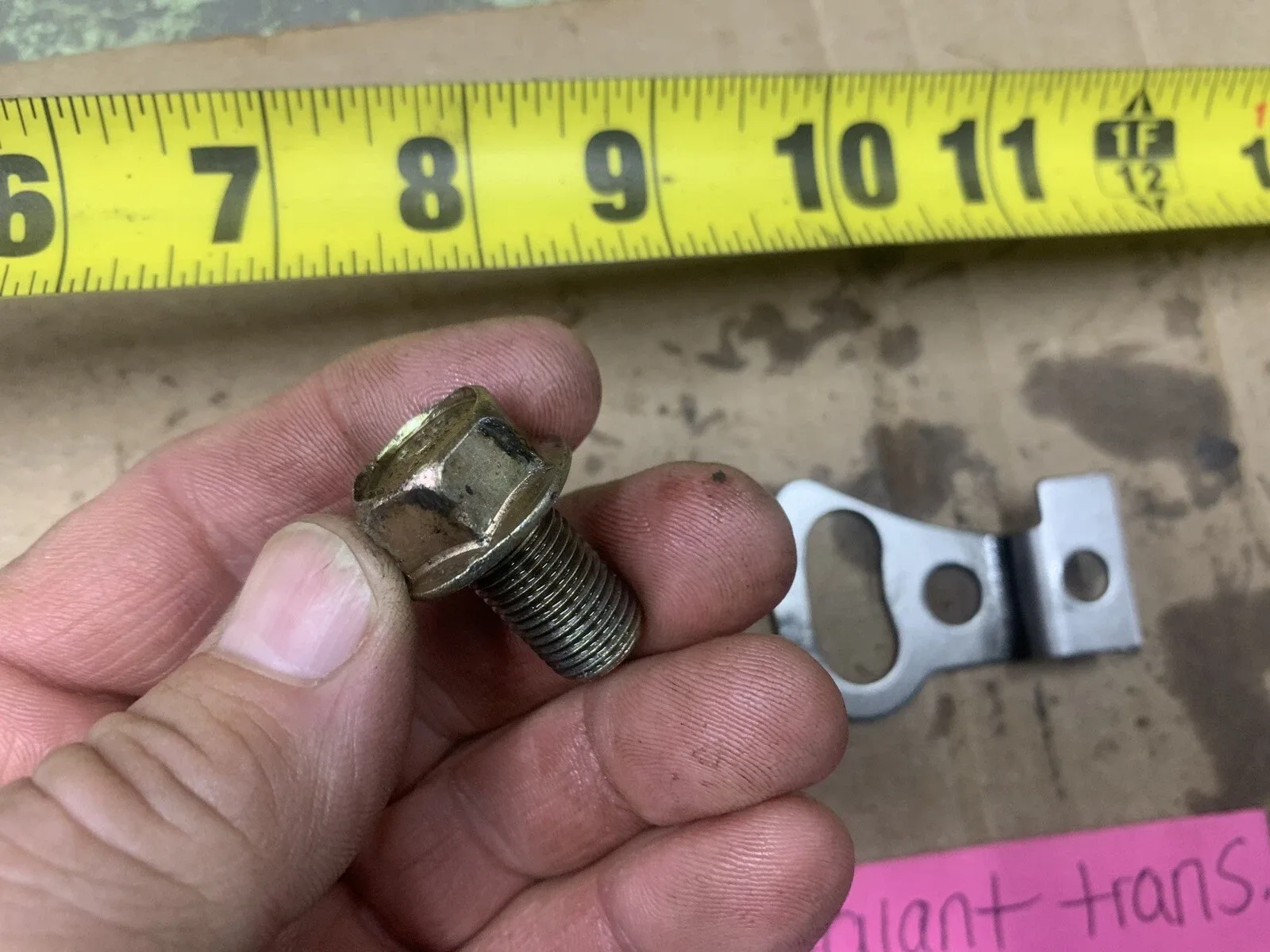 1994-1995 Mitsubishi Galant Final Drive Gear Bolt Retainer image 4