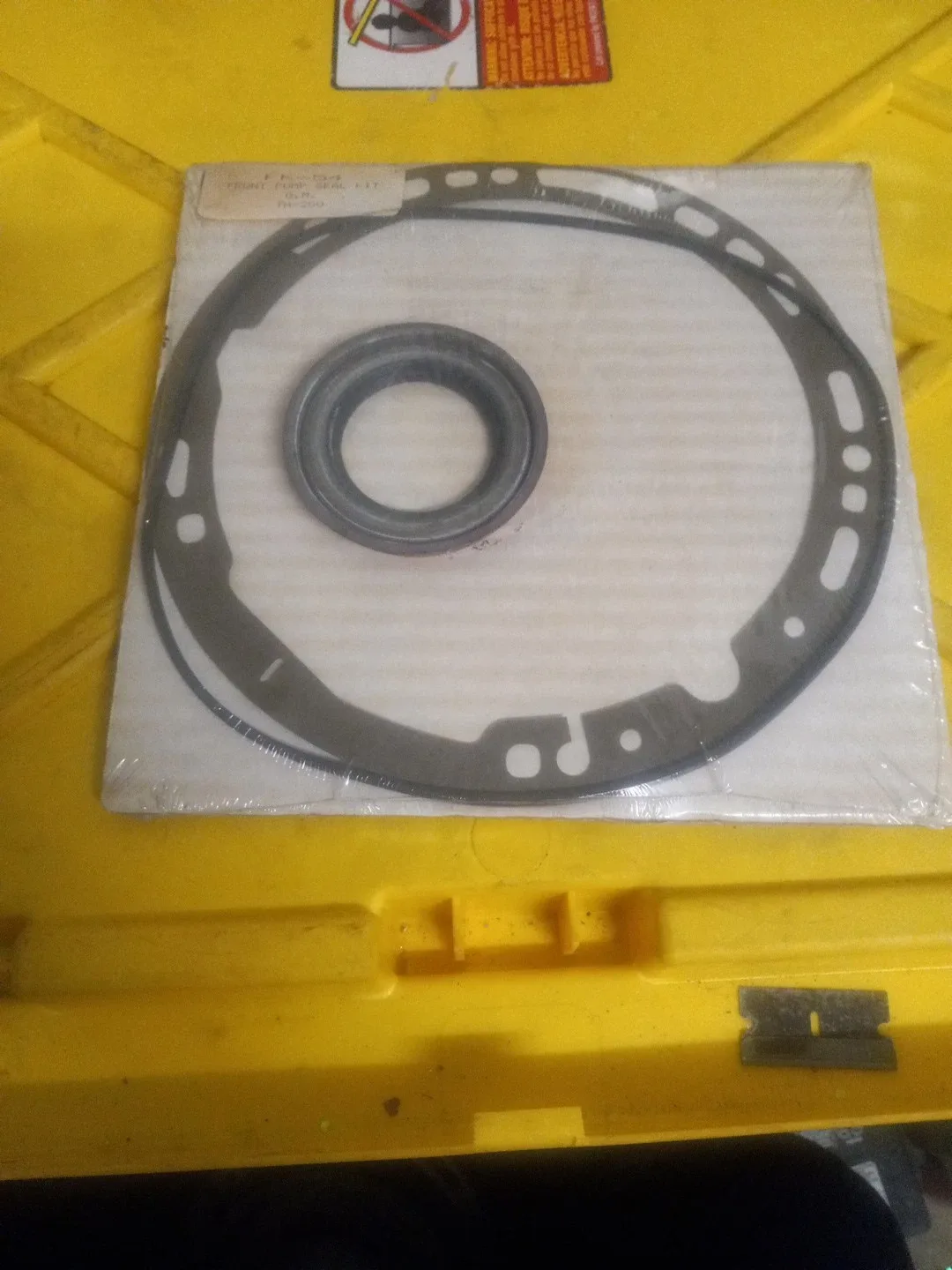 TH200 Front Pump Seal Kit FK-54