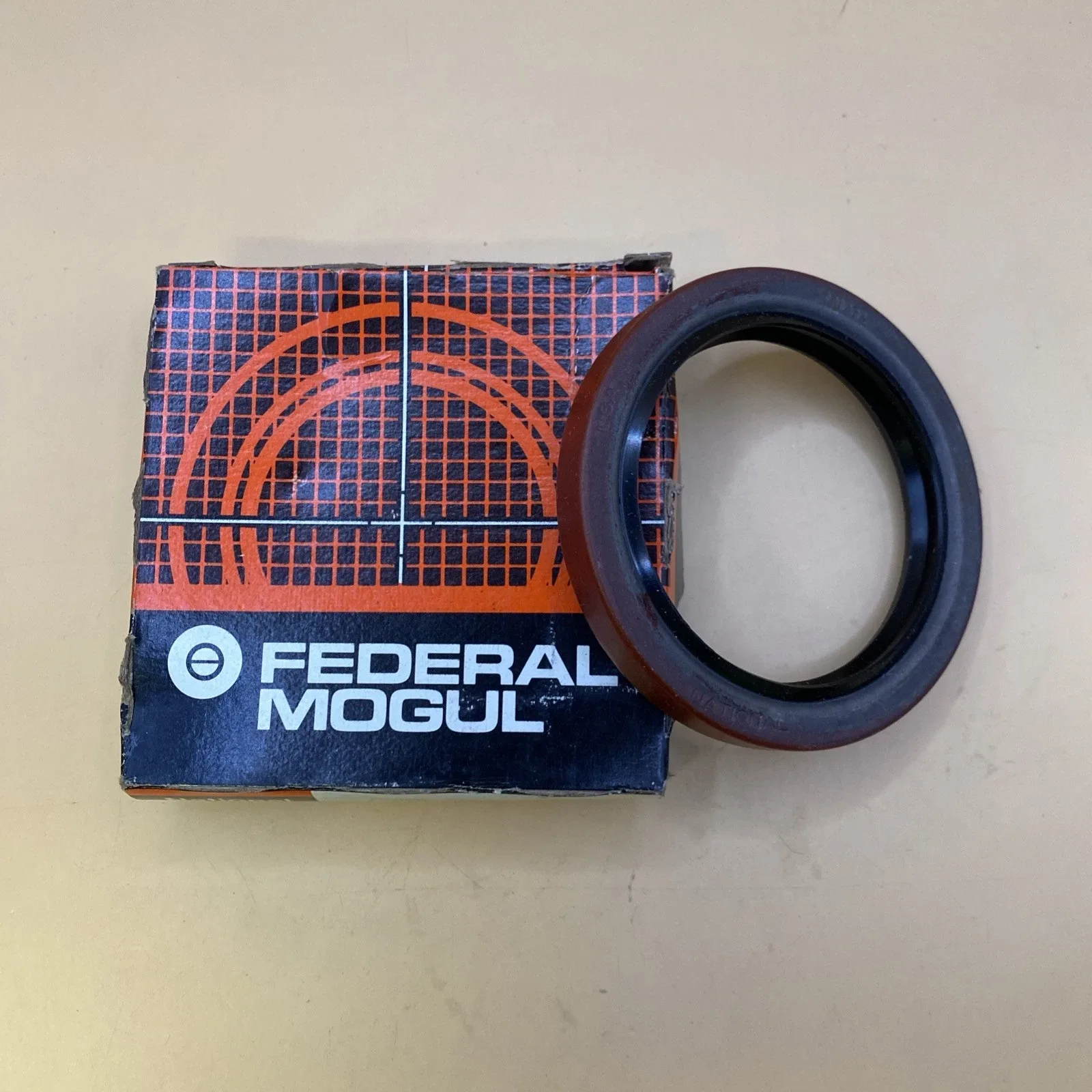 National 471272 Multi-Purpose Transmission Seal for Heavy-Duty / Agricultural / Industrial Equipment