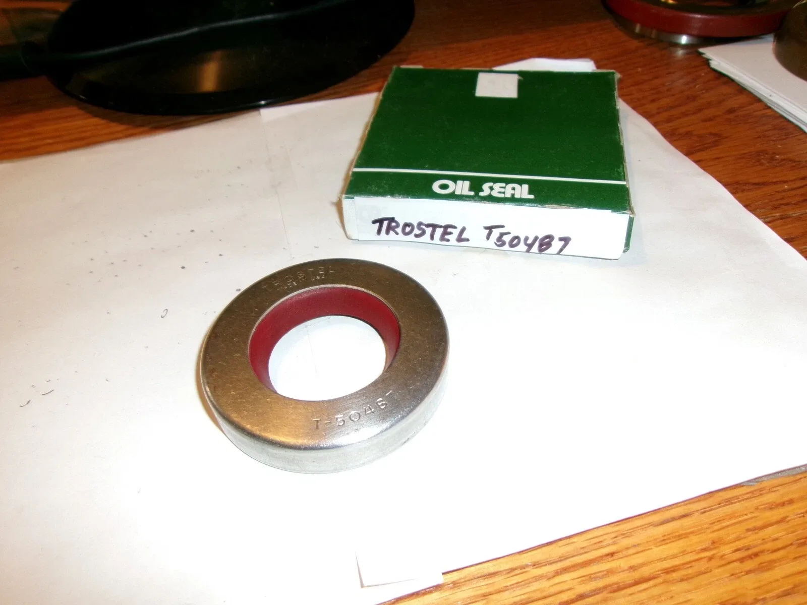 TROSTEL T50487 Oil Seal 1.5 x 2.686 x 0.5 in - Made in USA
