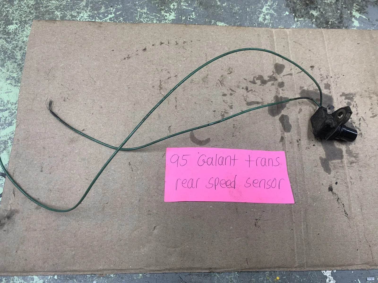 1994-1995 Mitsubishi Galant Auto Transaxle Output Sensor Wiring Connector