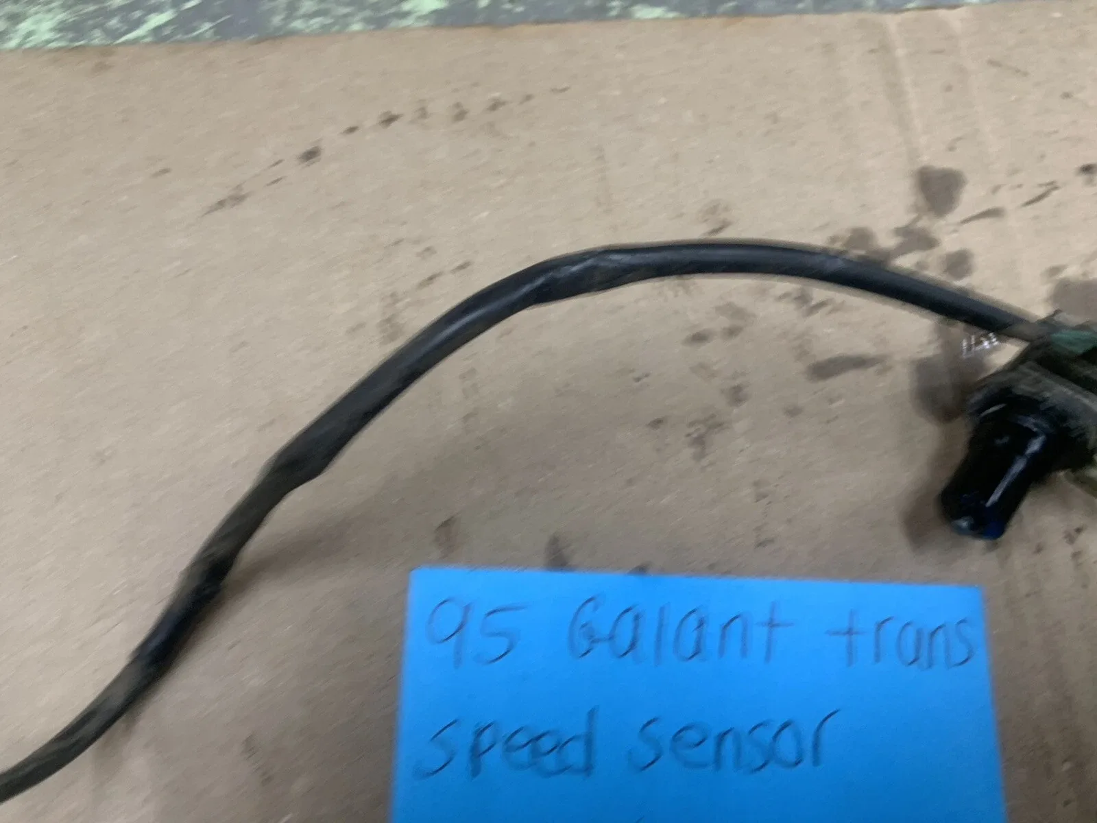 1994-1995 Mitsubishi Galant Auto Transaxle Speed Sensor X378 image 3