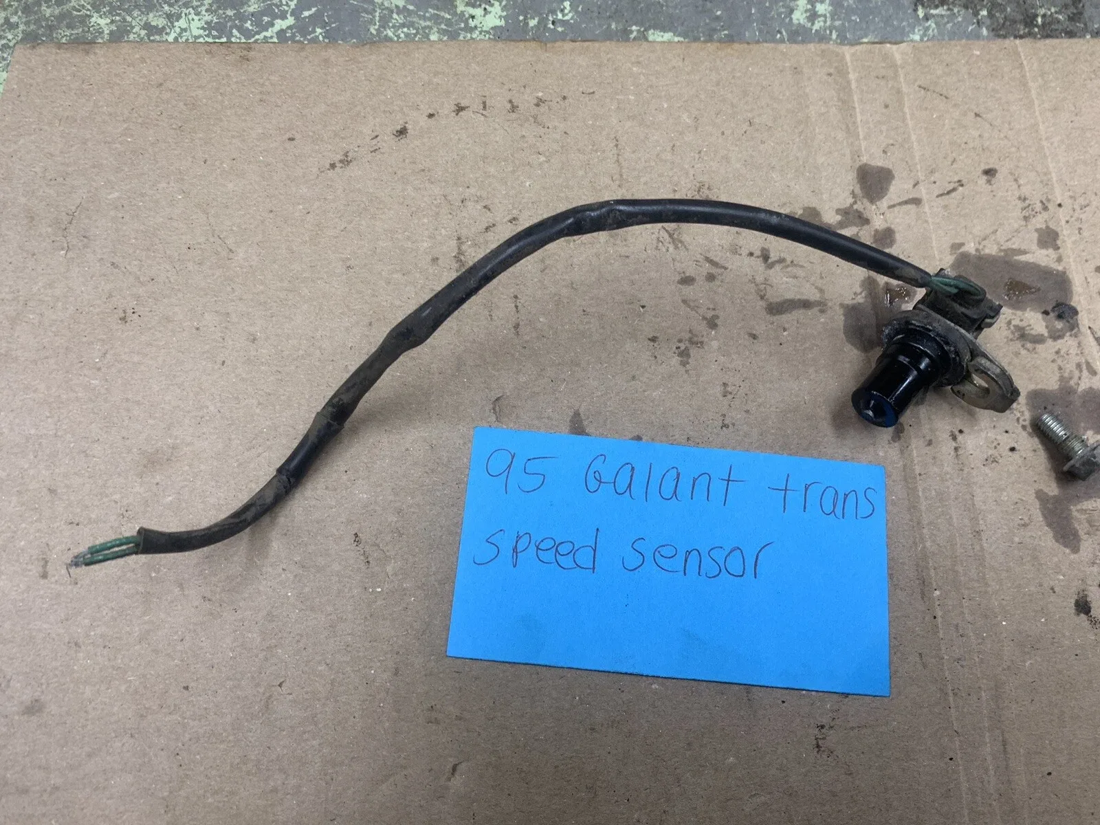 1994-1995 Mitsubishi Galant Auto Transaxle Speed Sensor X378