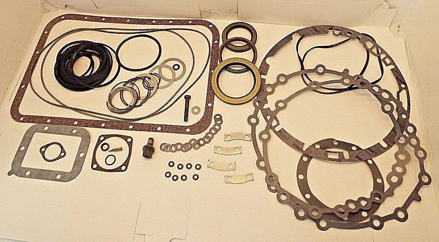 1972-1993 Allison MT644 MT647 MT654 Overhaul Gasket & Seal Kit k64900b image 2