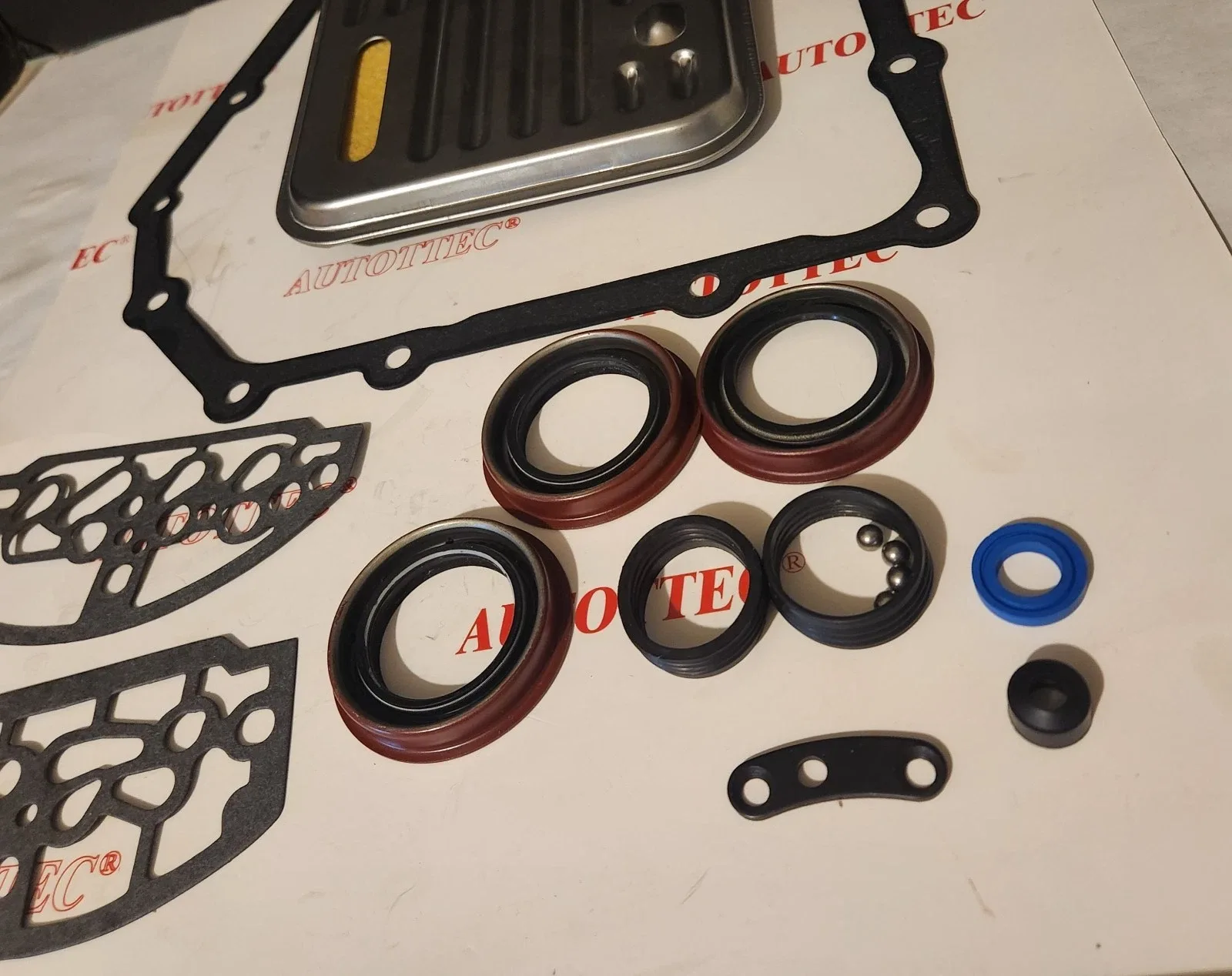 A604 / 4ITE Transmission Seal, Gasket & Filter Kit — 89-UP image 2