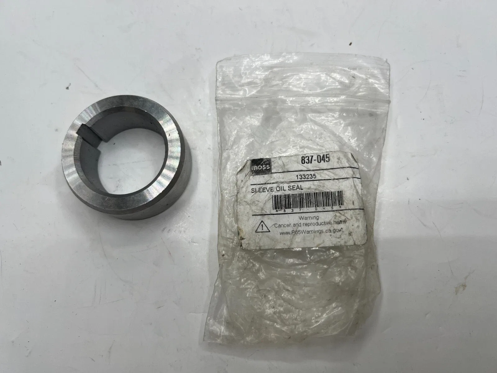 Moss 837-045 Sleeve Oil Seal — Chrome Solid Steel image 3