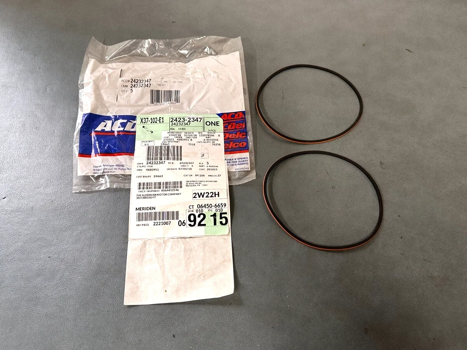 GM OEM NOS 24232347 3-5-Reverse Clutch Piston Inner Seal 2007-2019 GMC Acadia