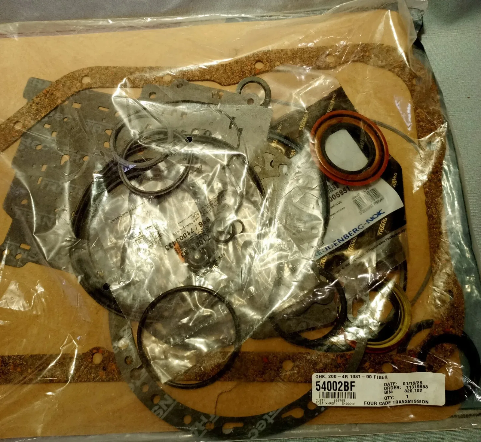 Transtar Automatic Transmission Gasket & Seal Kit 1981–1990 image 2