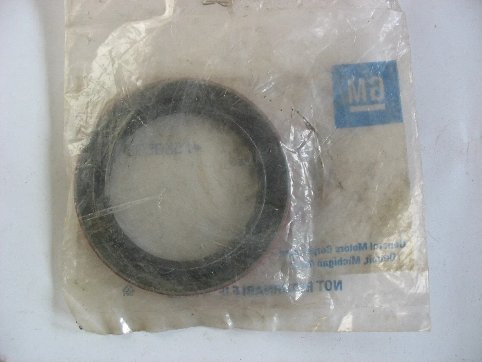 1991-2007 Chevy/GMC Rear Transmission Main Shaft Seal MPN 15635334 image 2
