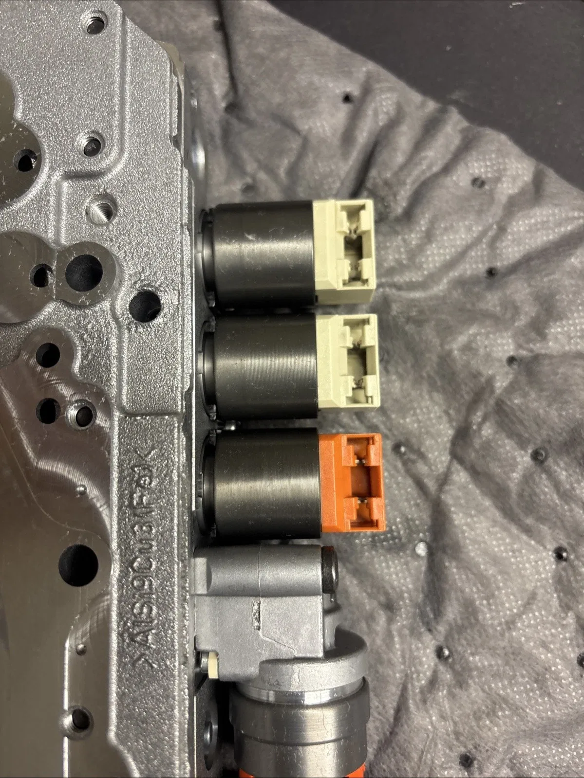 Porsche PDK Valve Body Control Unit 9G131701505 OEM image 3