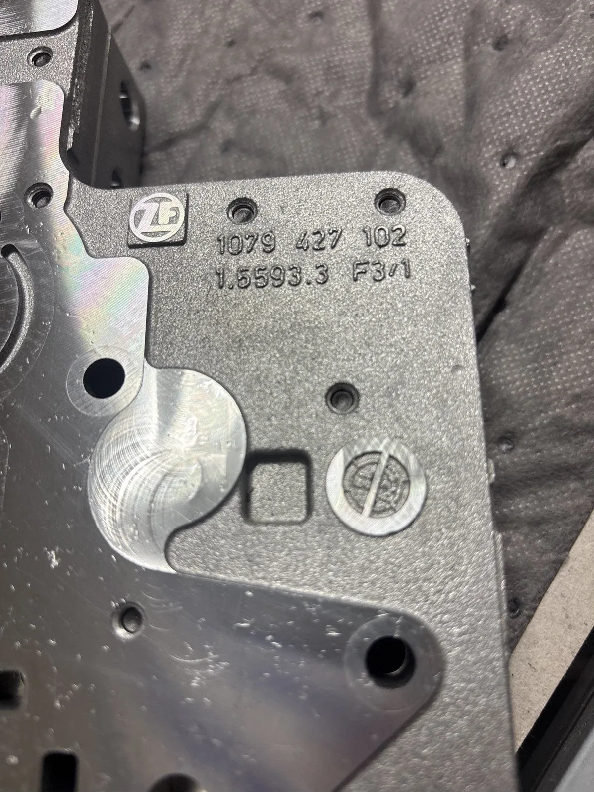 Porsche PDK Valve Body Control Unit 9G131701505 OEM image 4