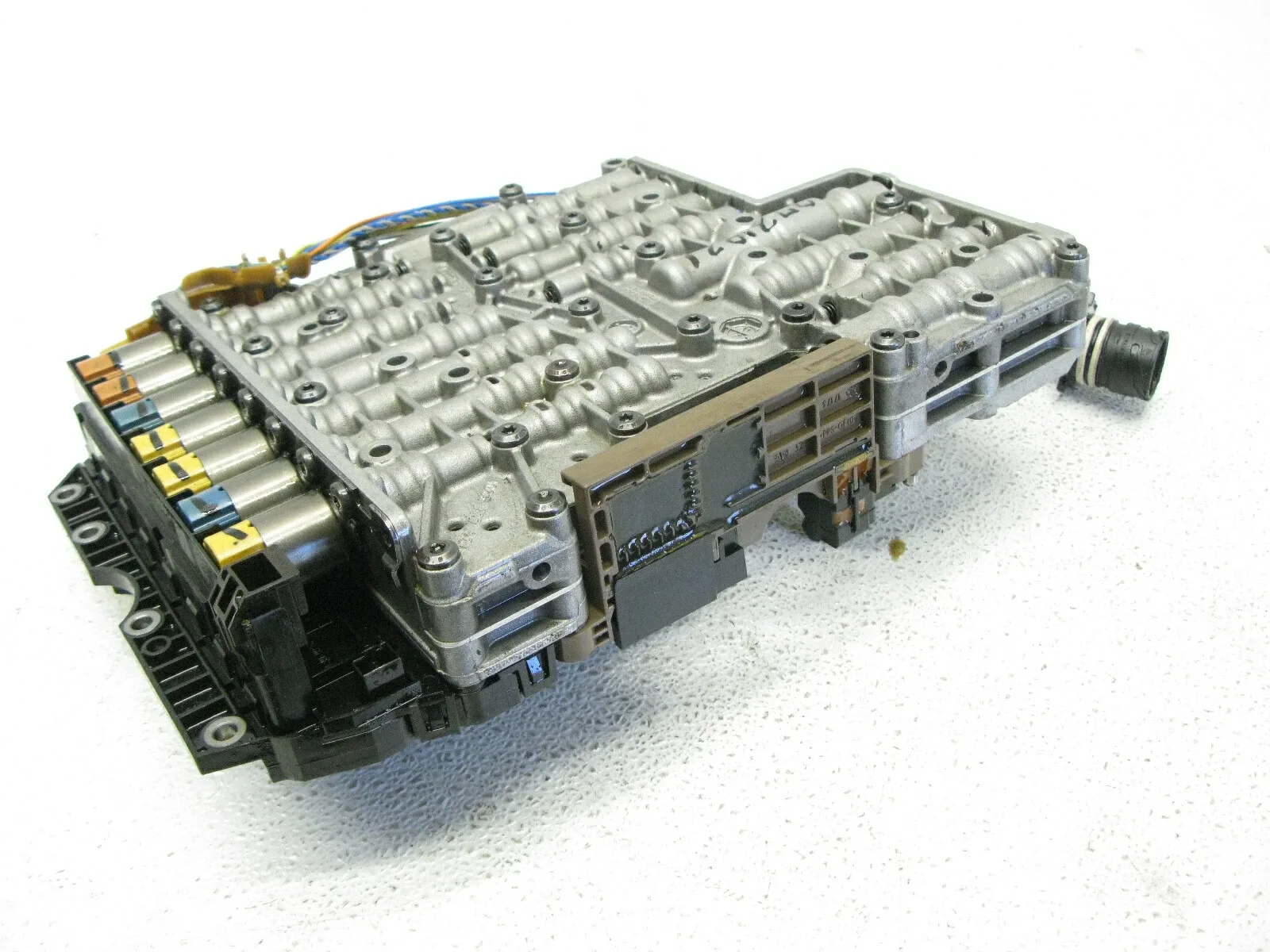 2010-2012 Audi S5 4.2 Mechatronic Valve Body TCM 1068427237 image 3