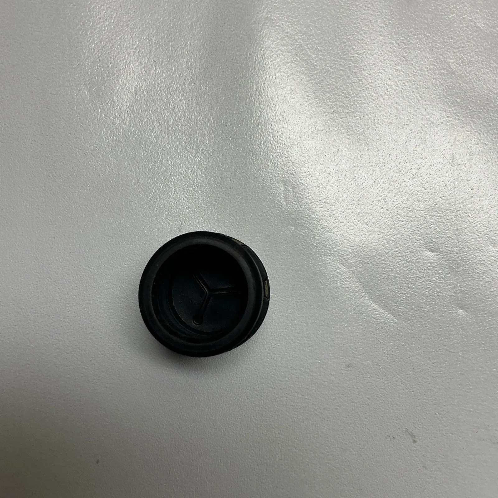 Mopar 04810021AB Transmission Dipstick Oil Seal (Grommet) image 2
