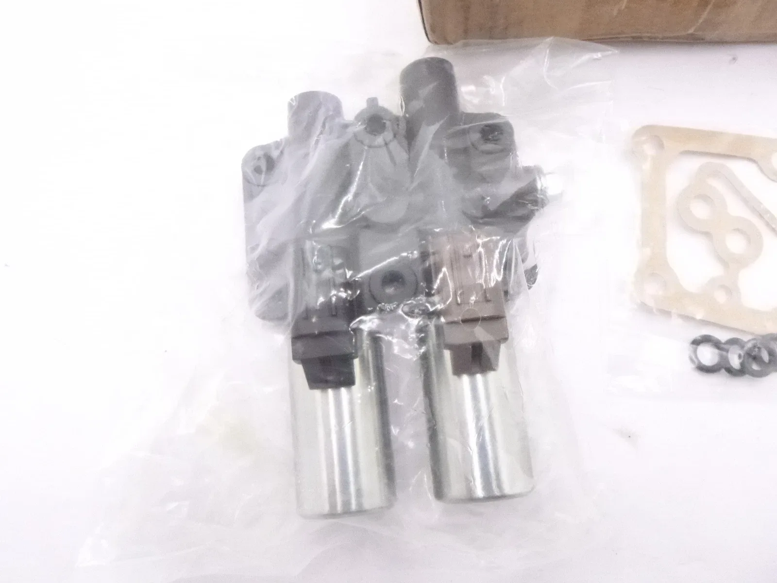 2007-2011 Honda Civic Automatic Transmission Solenoid & Seal Kit 28260-RPC-004 image 2