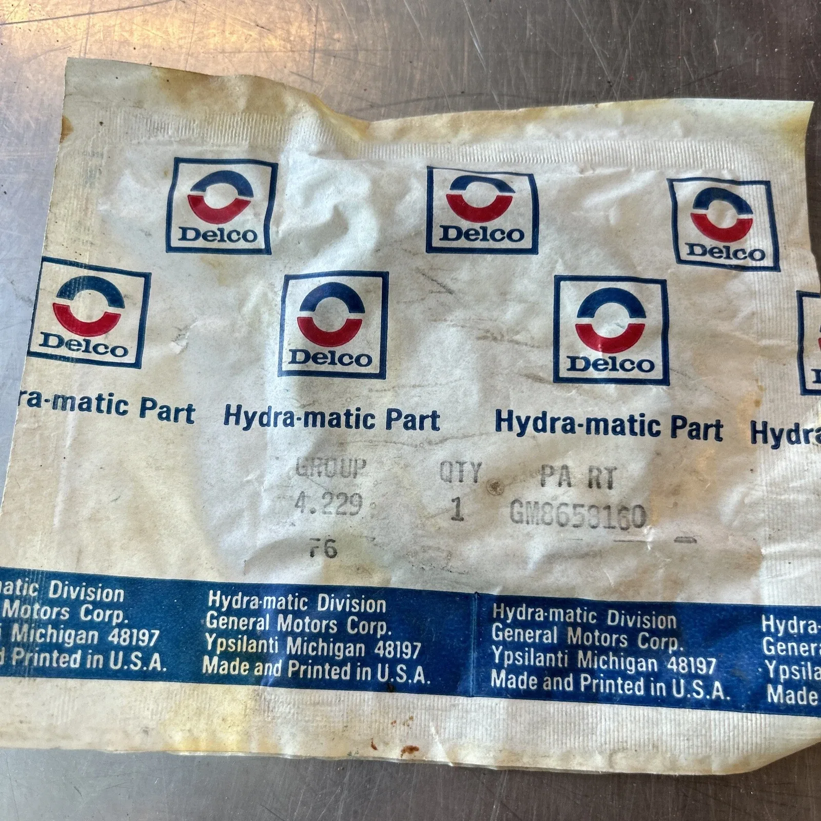 General Motors Hydra-matic Servo Piston Oil Seal 8658160. New Chevy, Caddy, More image 4