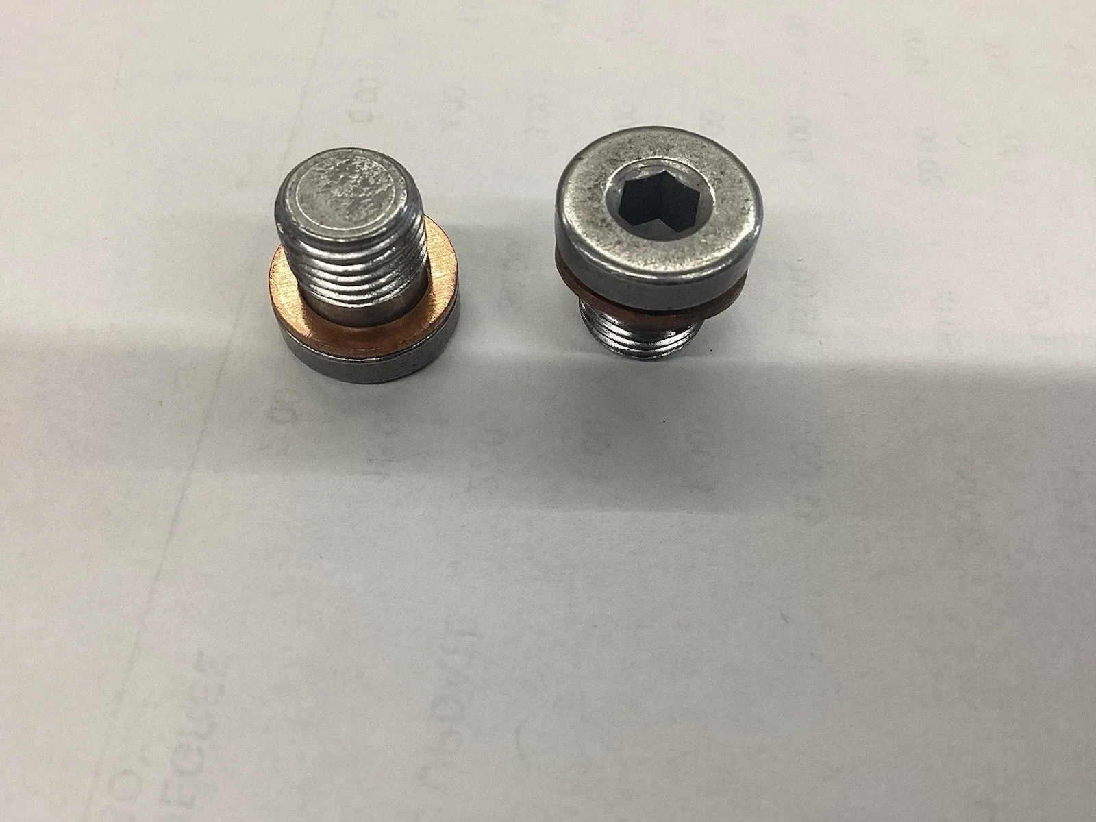 VW/Audi Drain/Fill Plug with Seal N 902 818 02 — 10mm Thread (Pkg of 2)
