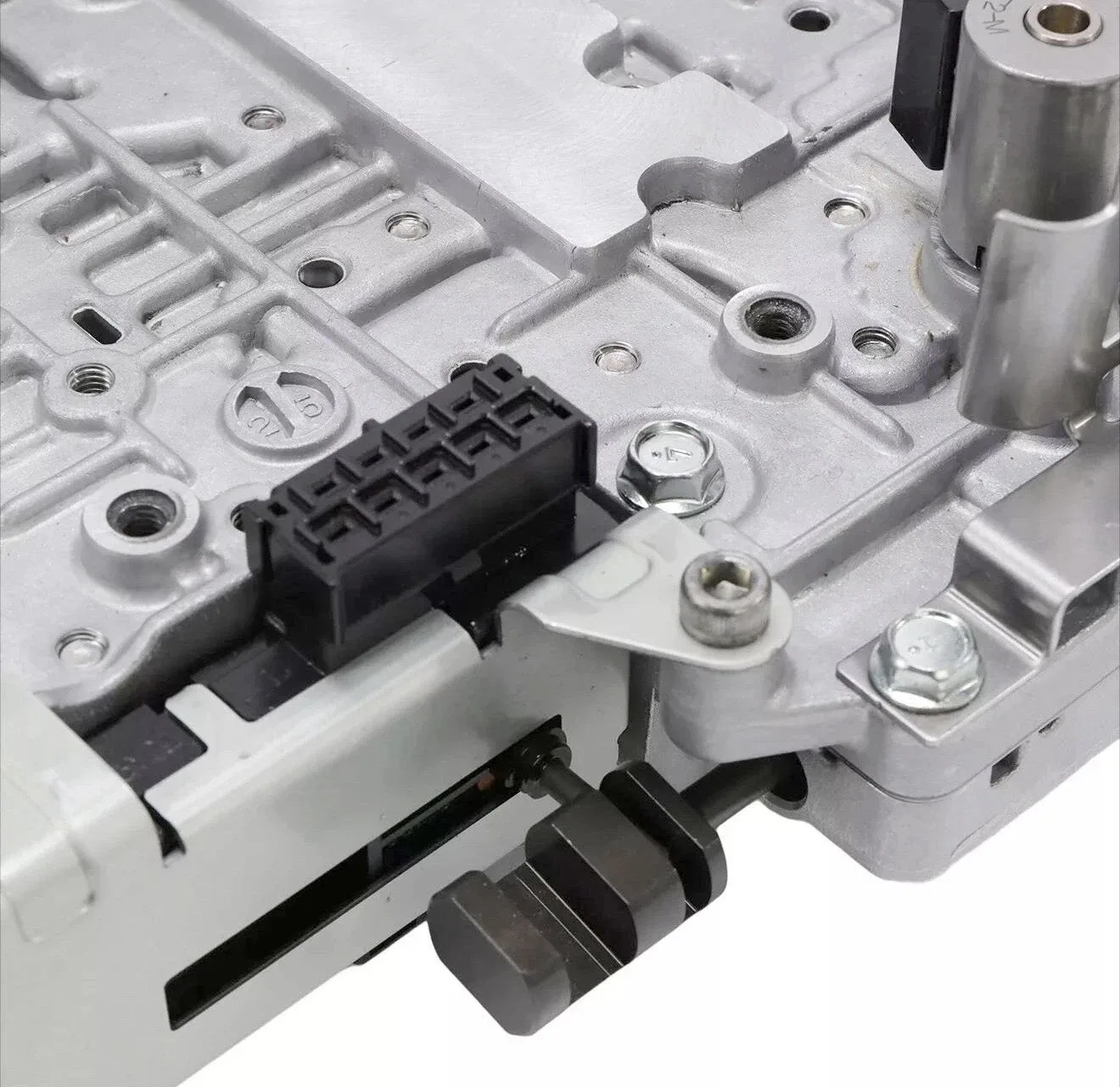 2016-2019 Nissan Titan 5.6L Valve Body & Solenoid image 3