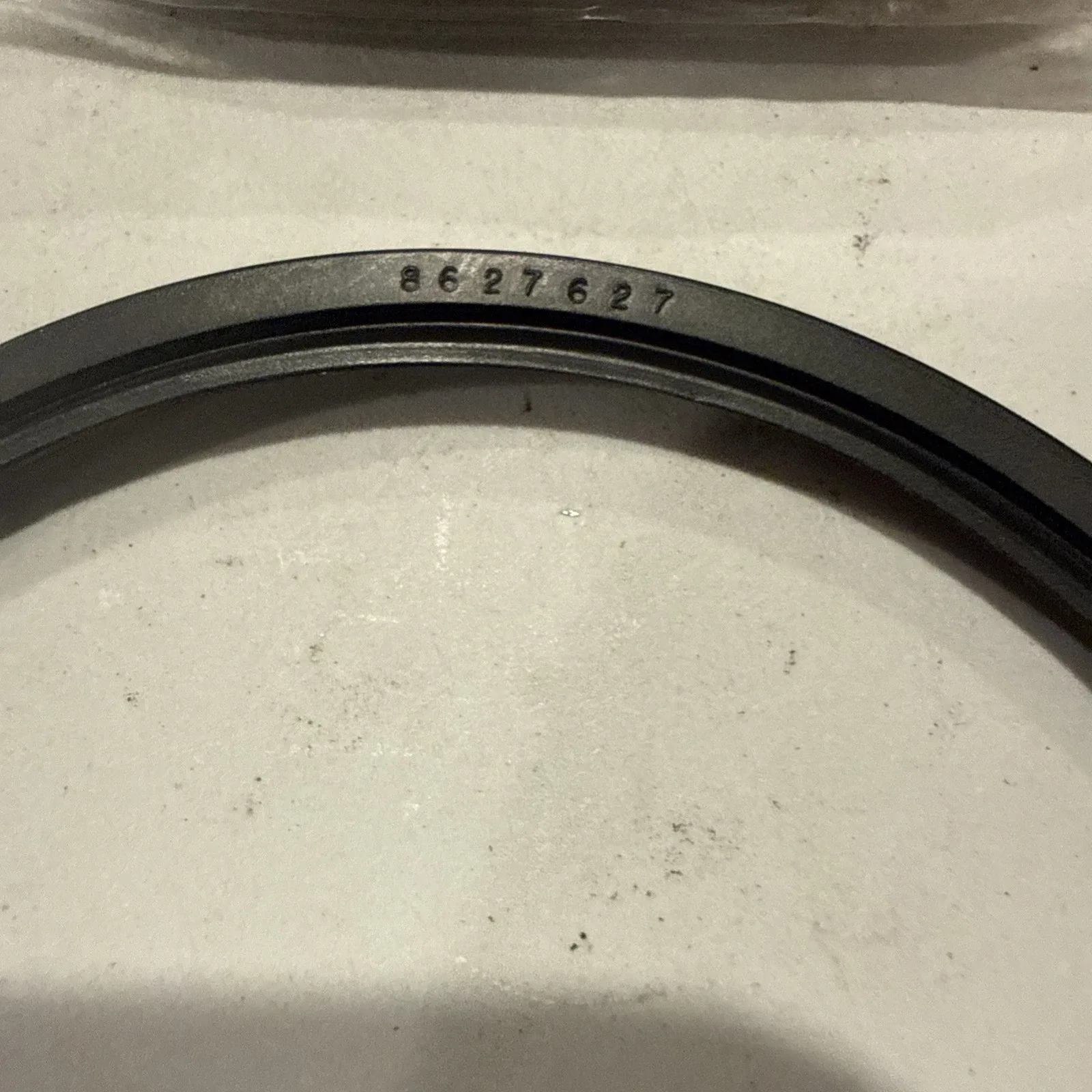 GM 8627627 Intermediate Clutch Inner Lip Seal for TH400 / 475 / 3L80 3-Speed image 2
