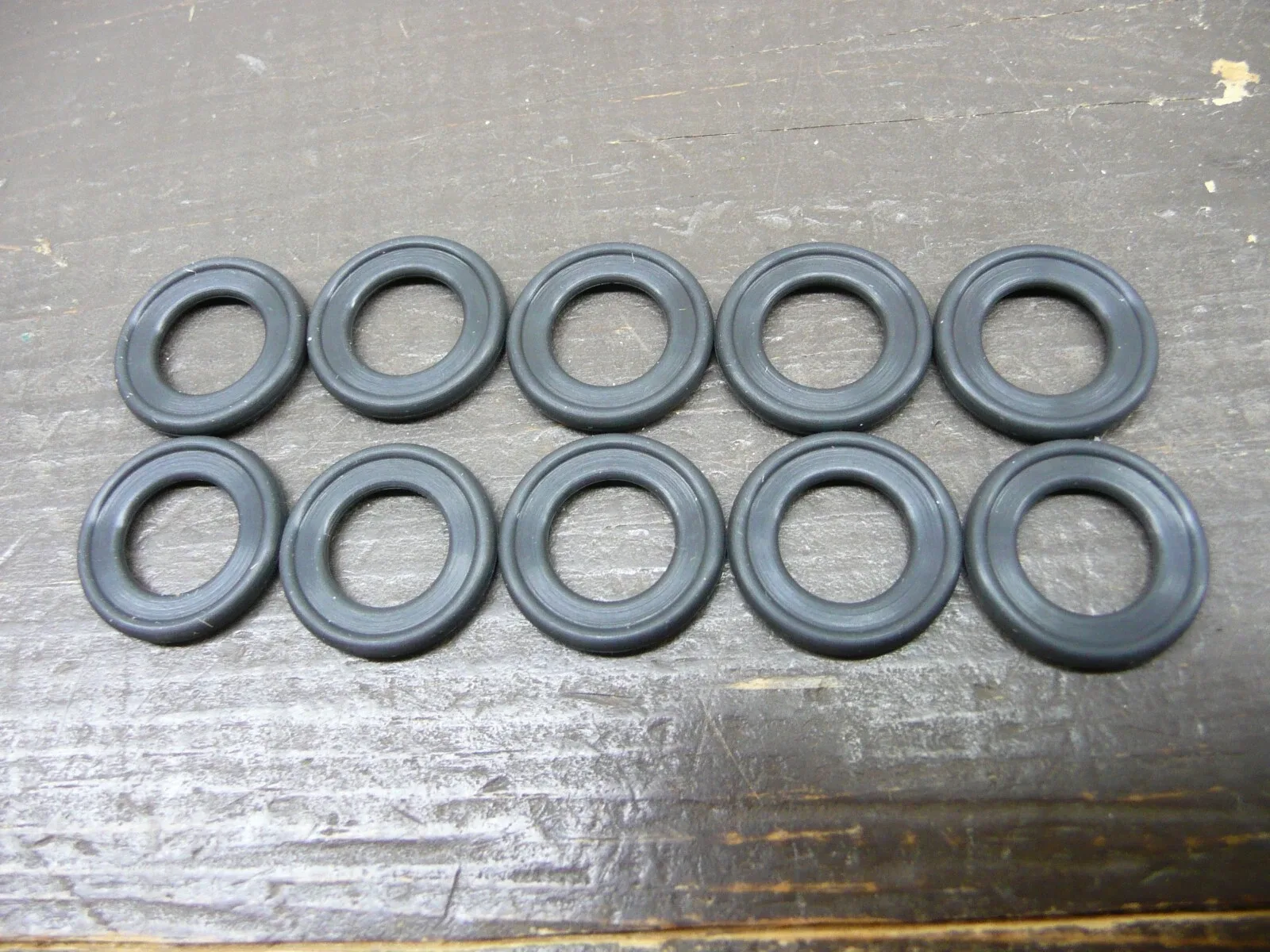 Allison LCT1000/2000 Bellhousing Bolt Seals (Package of 10)