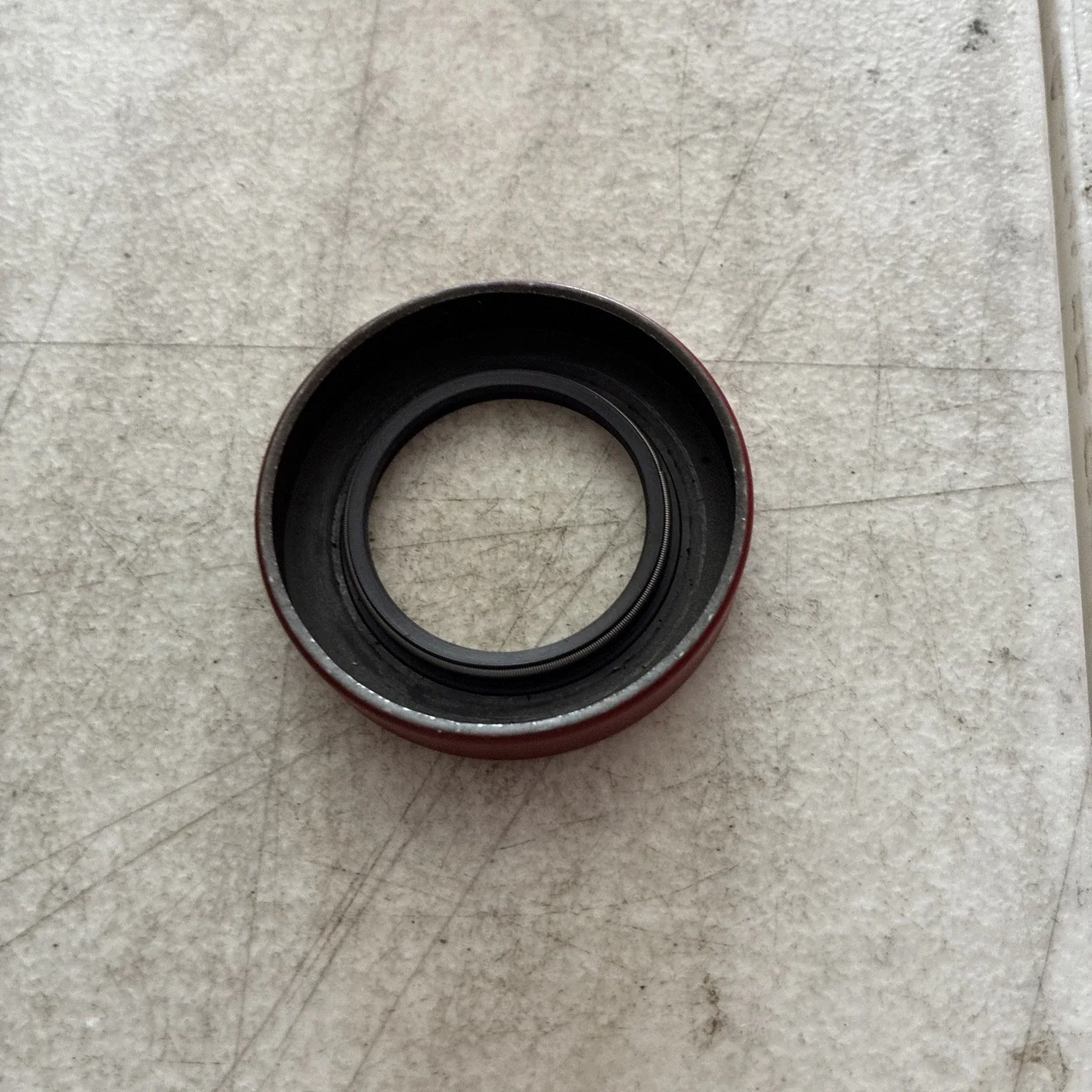 National Bearings 470059 Multi-Purpose Oil Seal image 4