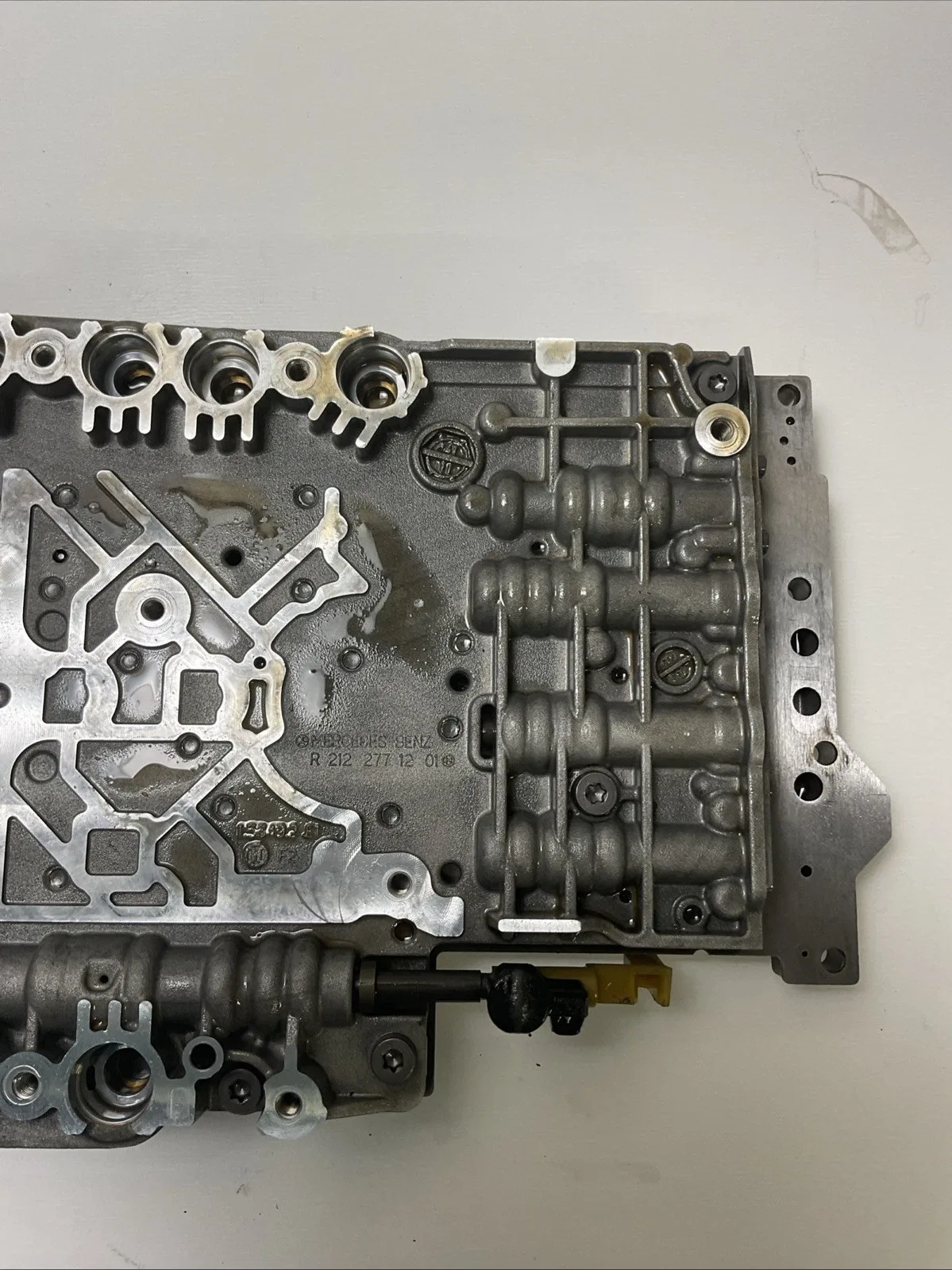 Mercedes 722.9 7G-Tronic Valve Body TCM - A2122771201 (Used) image 3