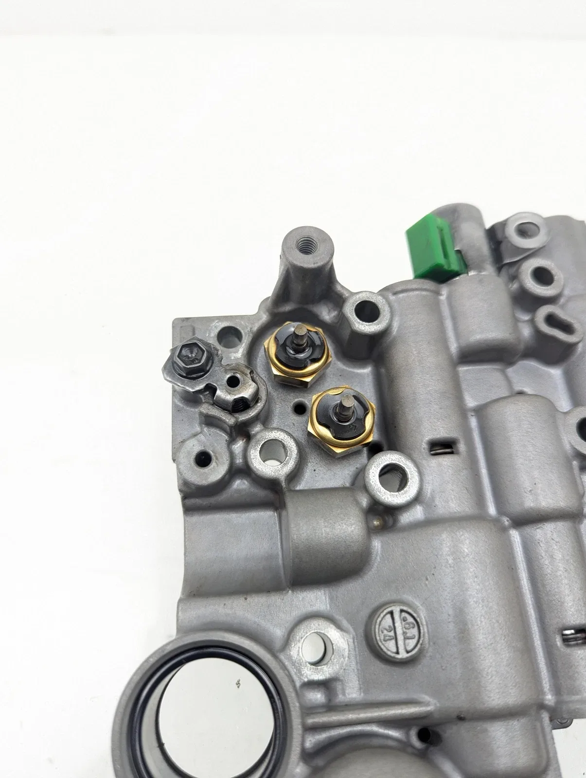 2007-2011 Lexus GS450h Transmission Valve Body OEM image 3
