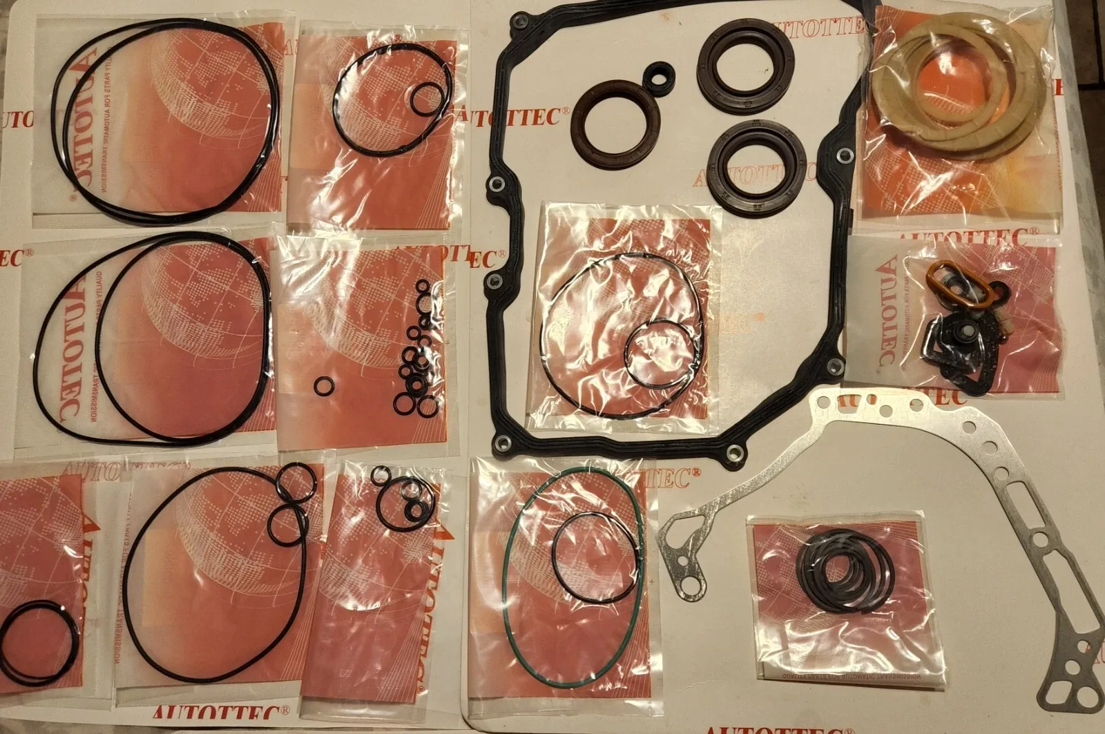VW Audi 6-Speed 09G (O9G) Transmission Seal & Gasket Rebuild Kit K59308