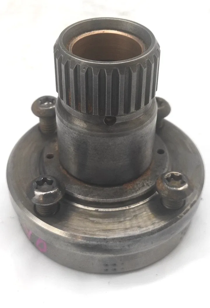 TJS 440-T4 Transmission Converter Reactor Valve Body - Used image 2