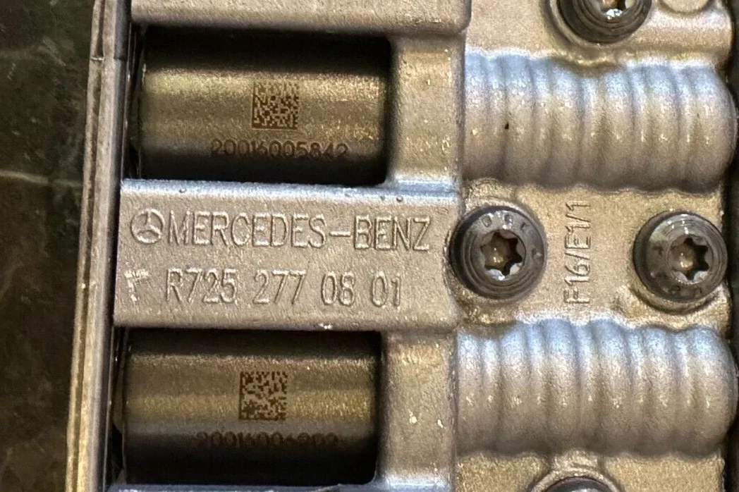 Mercedes-Benz Electrohydraulic Valve Body Control Unit 7252709917 / 7252778601 / 7252770801 image 4