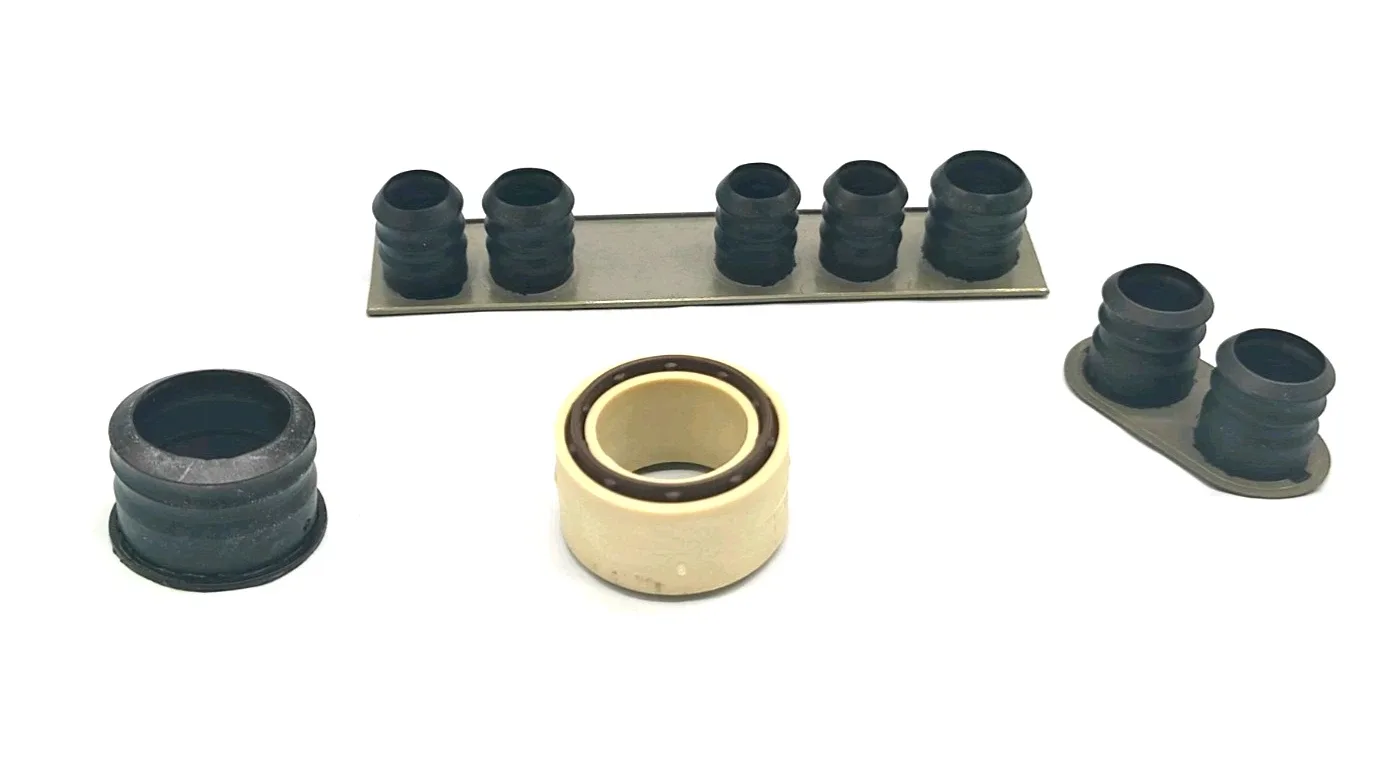 Ford Super Duty 6R140 Valve Body-to-Clutch Tower Seal Grommet Kit FT187