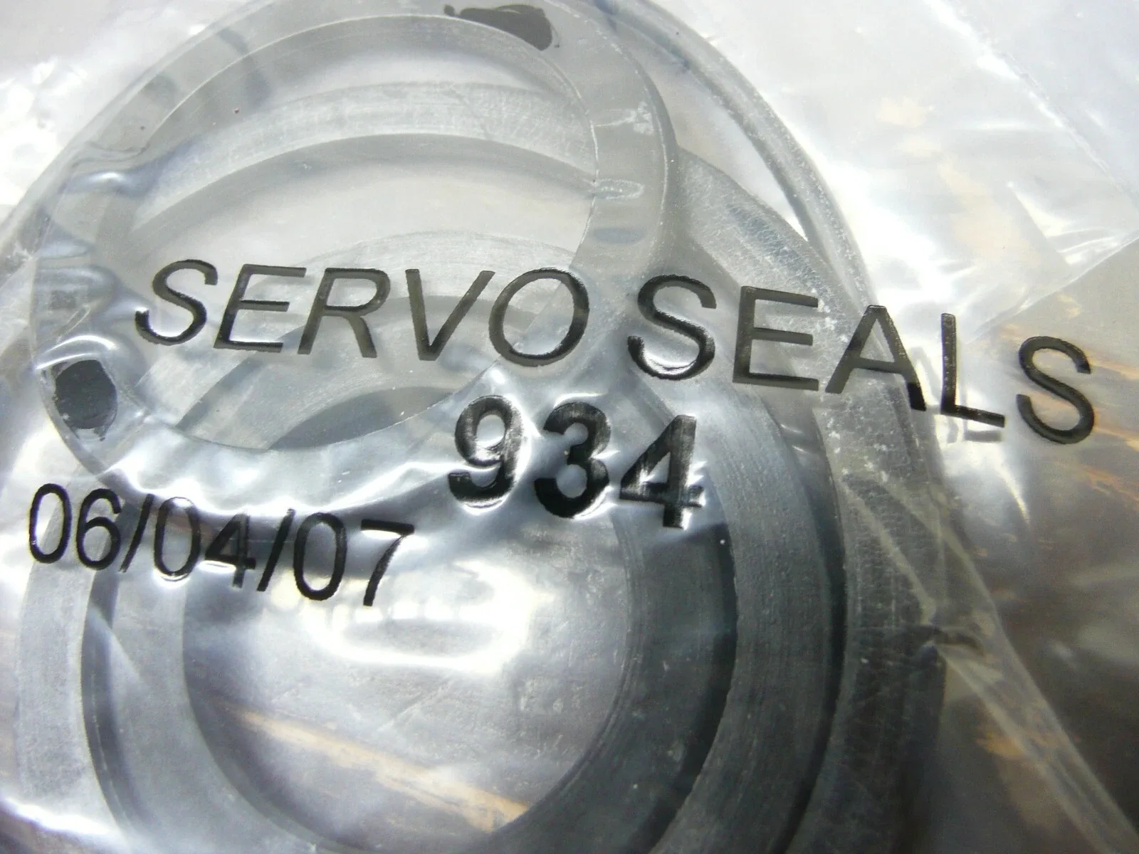 Mazda Automatic Transmission Servo Seal Sub-Kit Transtec 934 image 2