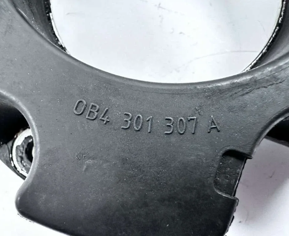 2010-2016 Audi A5 / S5 Gearbox Balance Weight 0B5301307A image 2