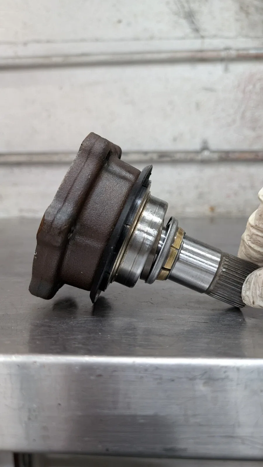 2006 Volkswagen Golf GTI 2.0 Turbo (02E SSG) Shorter Axle Stub image 3