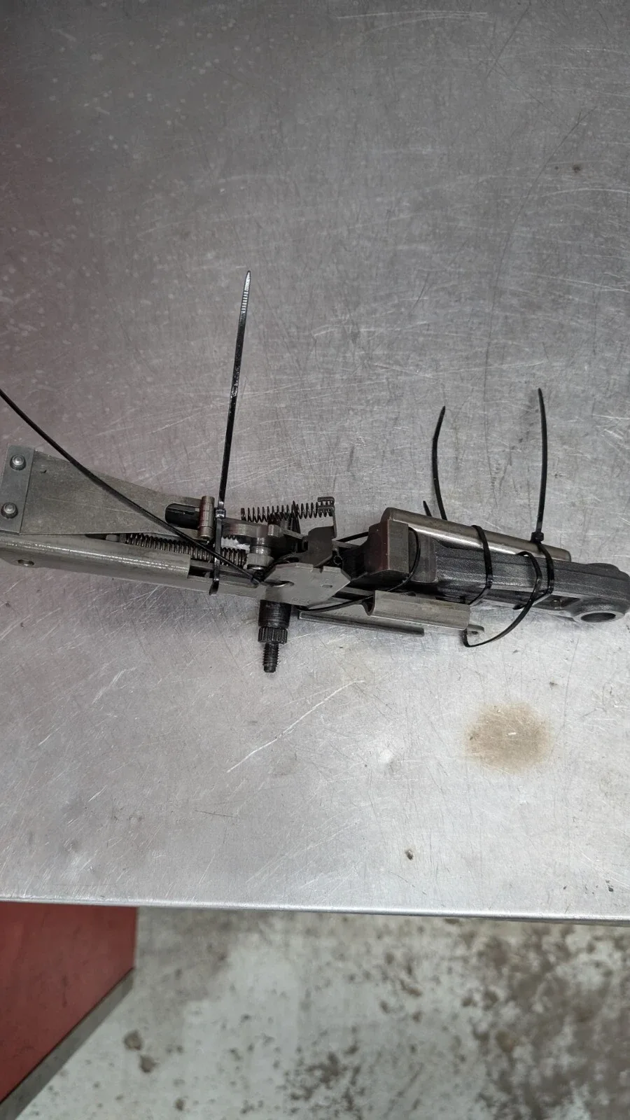 2006 Volkswagen Golf GTI 2.0 Turbo SSG Transmission Pawl 02E321481 image 4