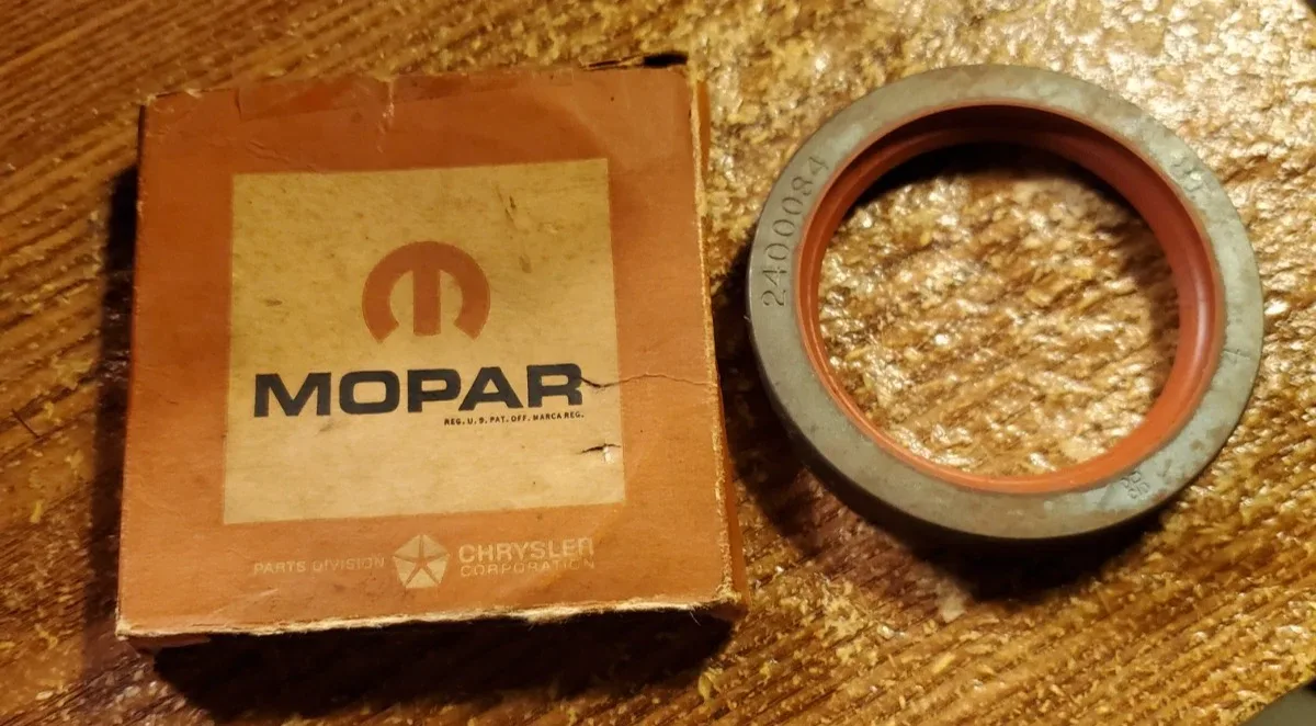 1952-61 Chrysler/Dodge/Plymouth/Des Powerflite Impellar Hub Seal 2400084