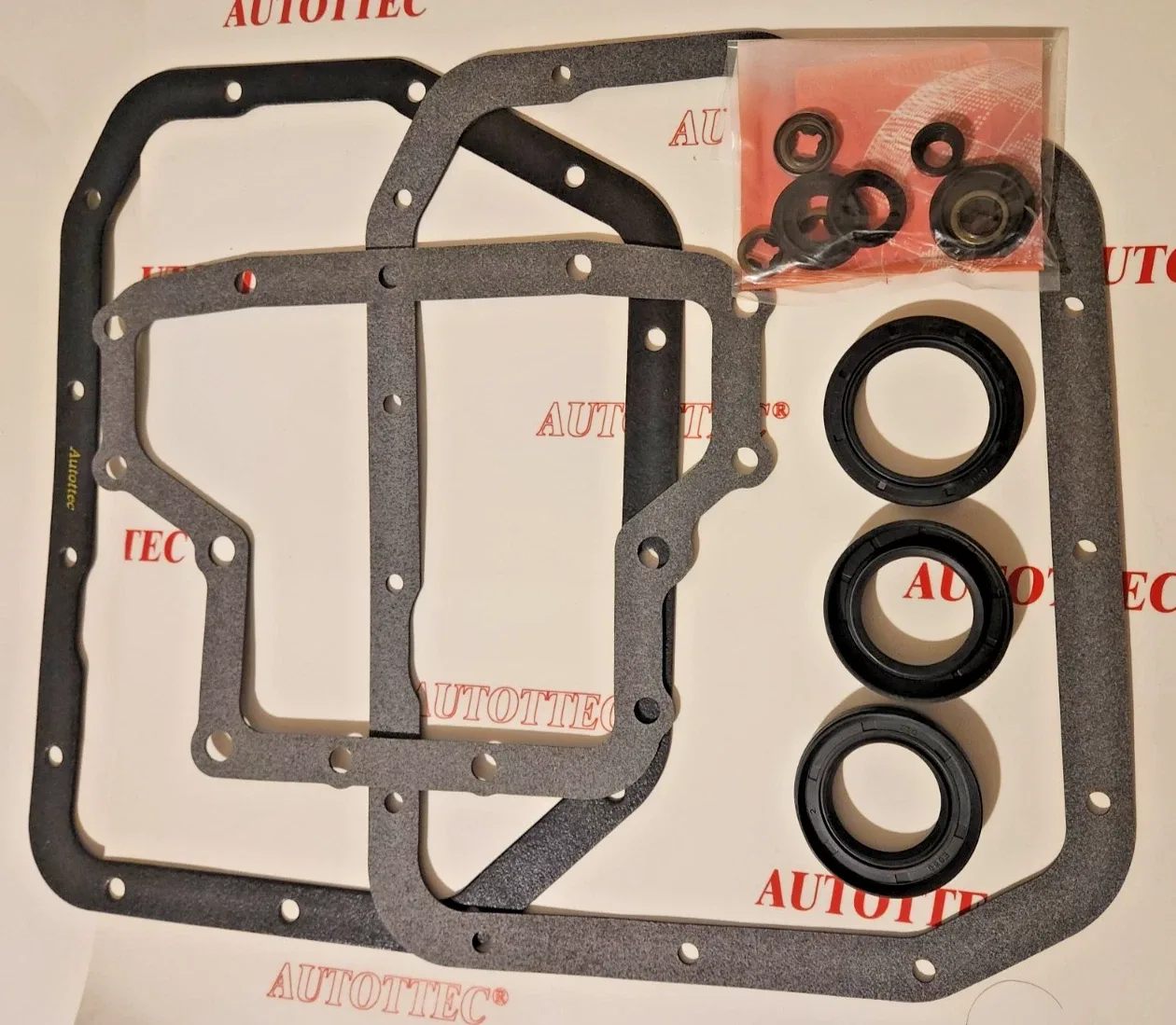 A4AF3/A4BF2/A4BF3 Transmission External Seal Kit & Pan Gasket 2000-Up — 42002LC K41408