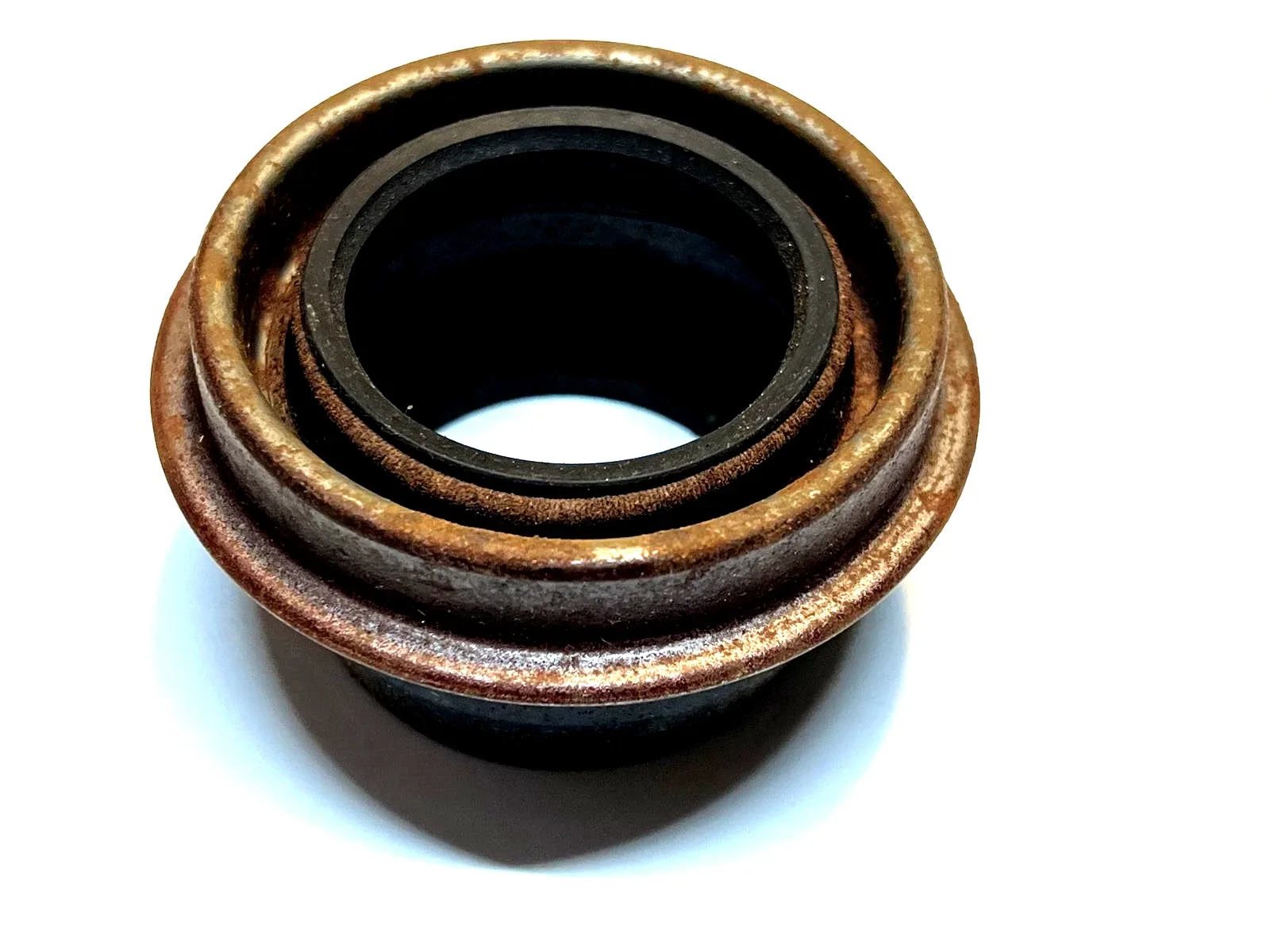 1975 Ford & Mercury Rear Tail Extension Housing Oil Seal D5AZ-7052-B image 3