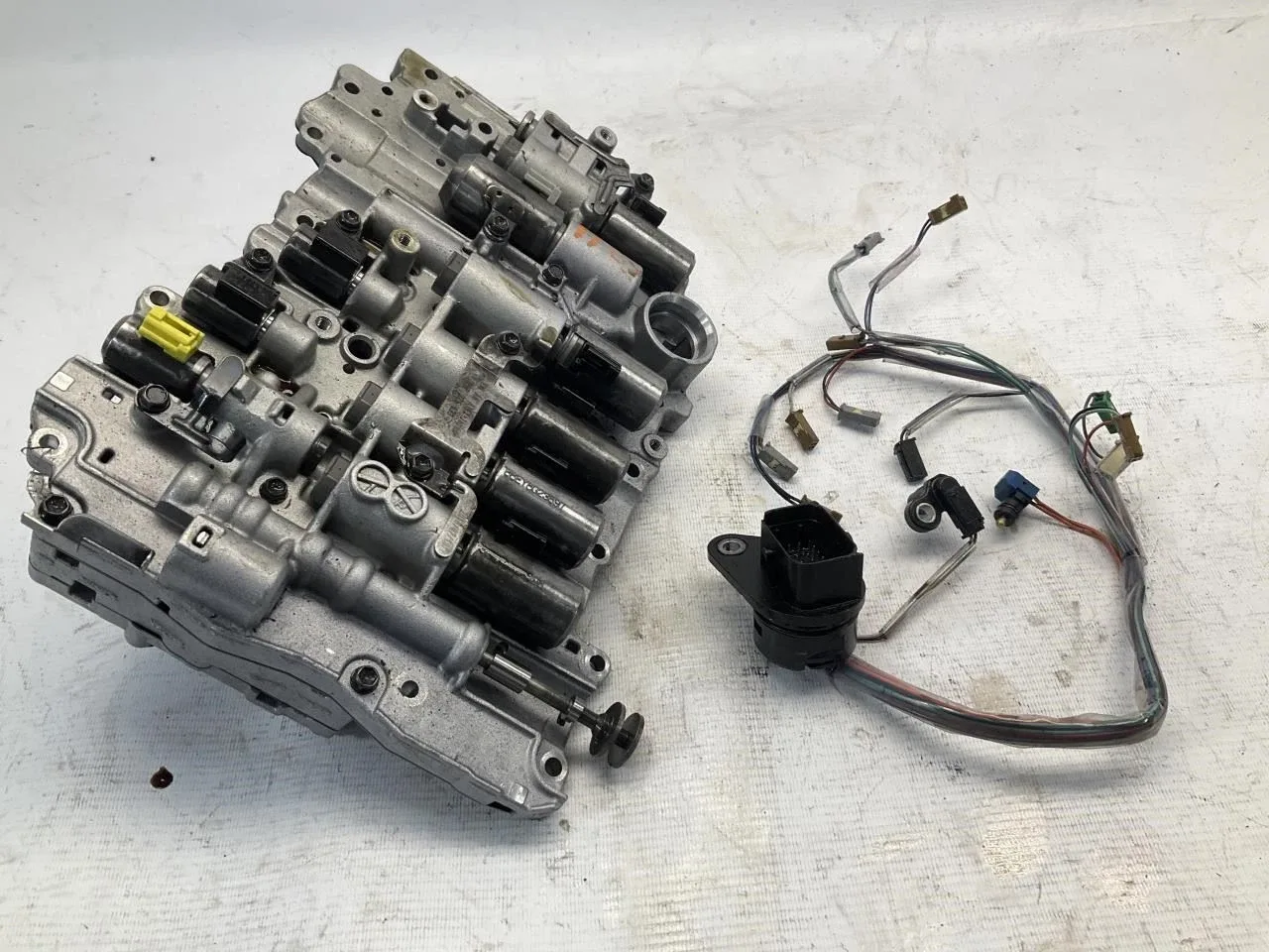 2018-2022 Volkswagen Tiguan Transmission Valve Body 419.VW1T19