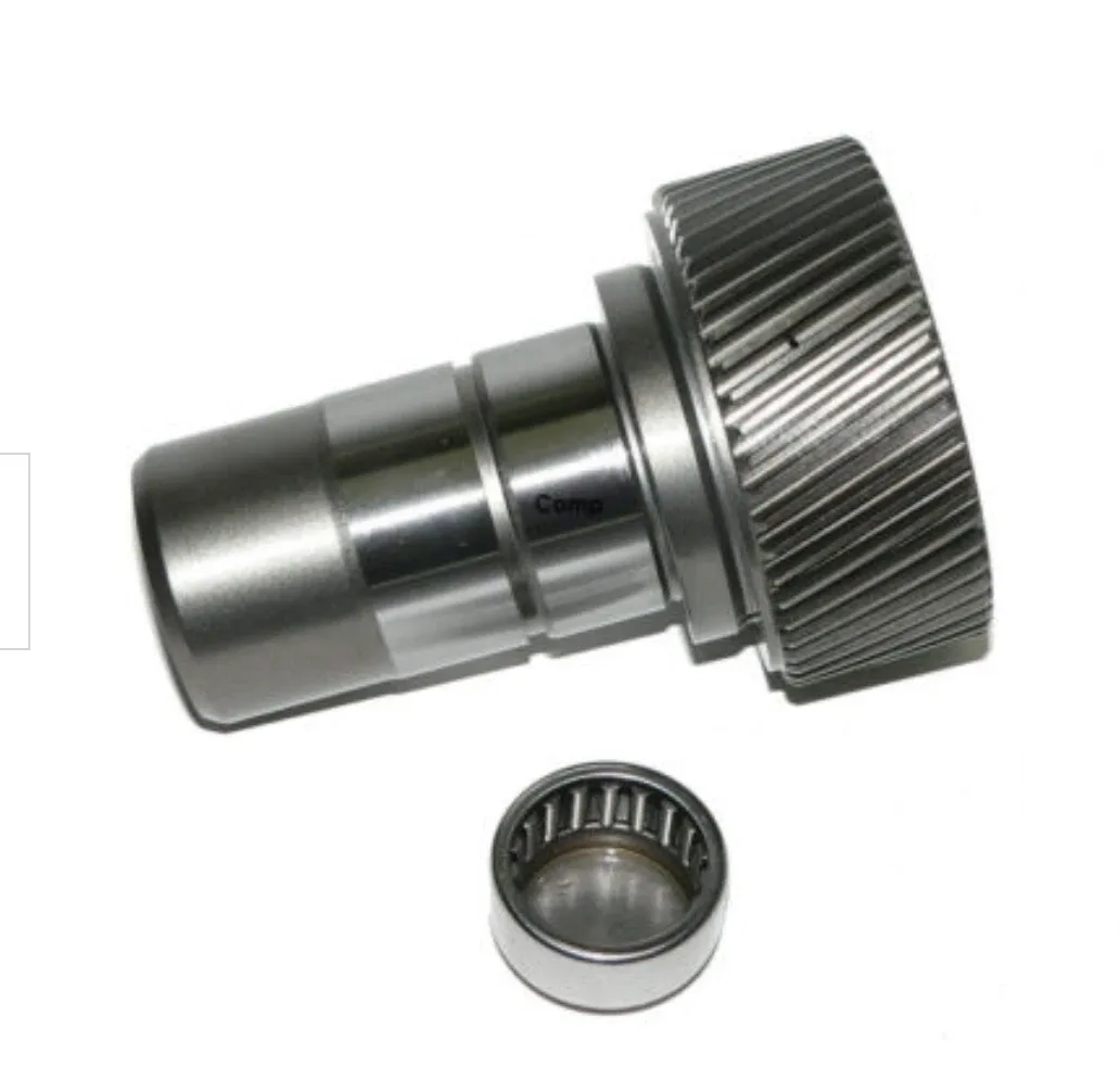 GM NP241 Transfer Case 32-Spline Input Shaft w/ Pocket Bearing MPN 352670C