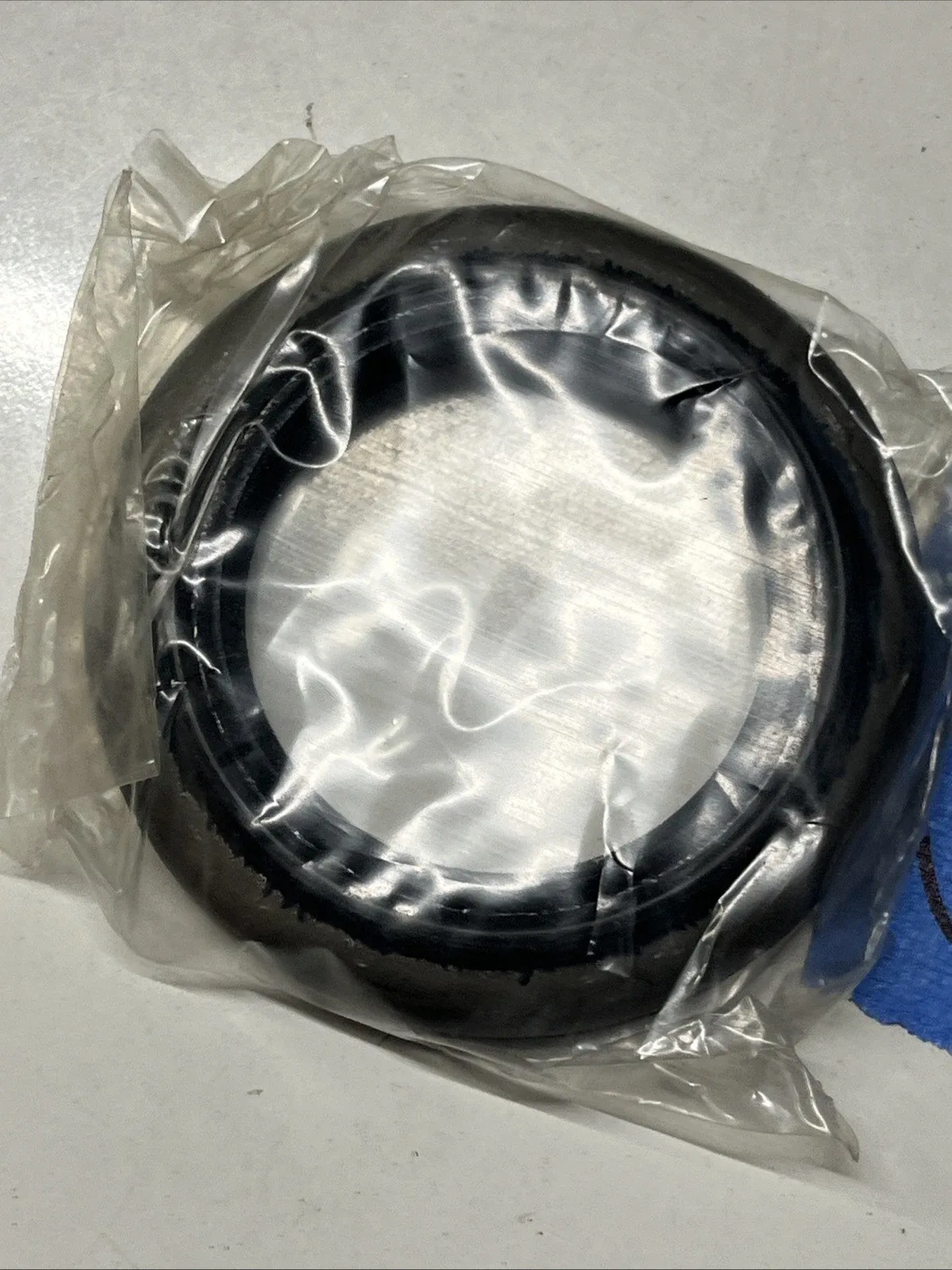 Vera 65-01810 Oil Seal — Engine / Transmission Replacement image 3