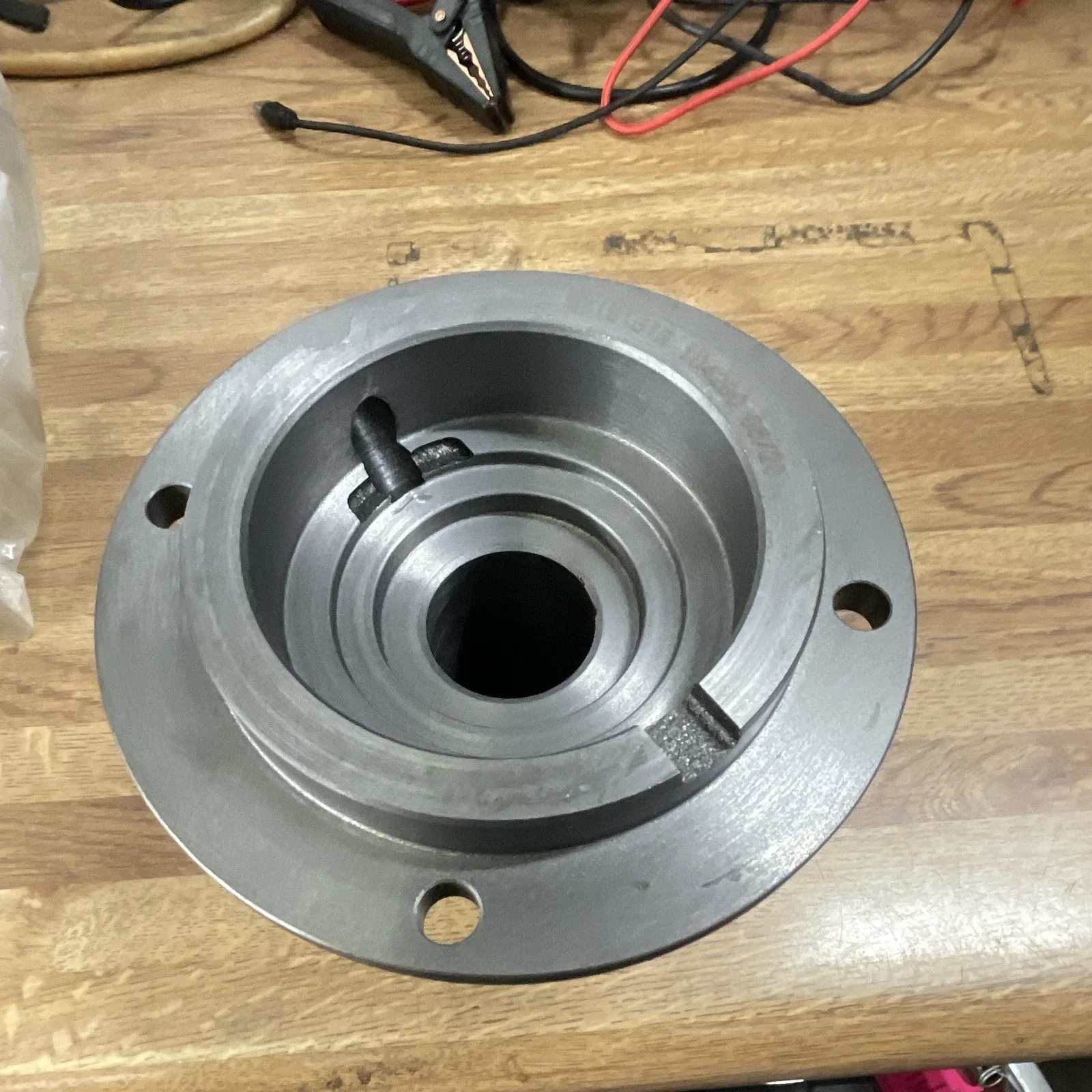 World American NV18161R NV4500 Bearing Retainer image 2