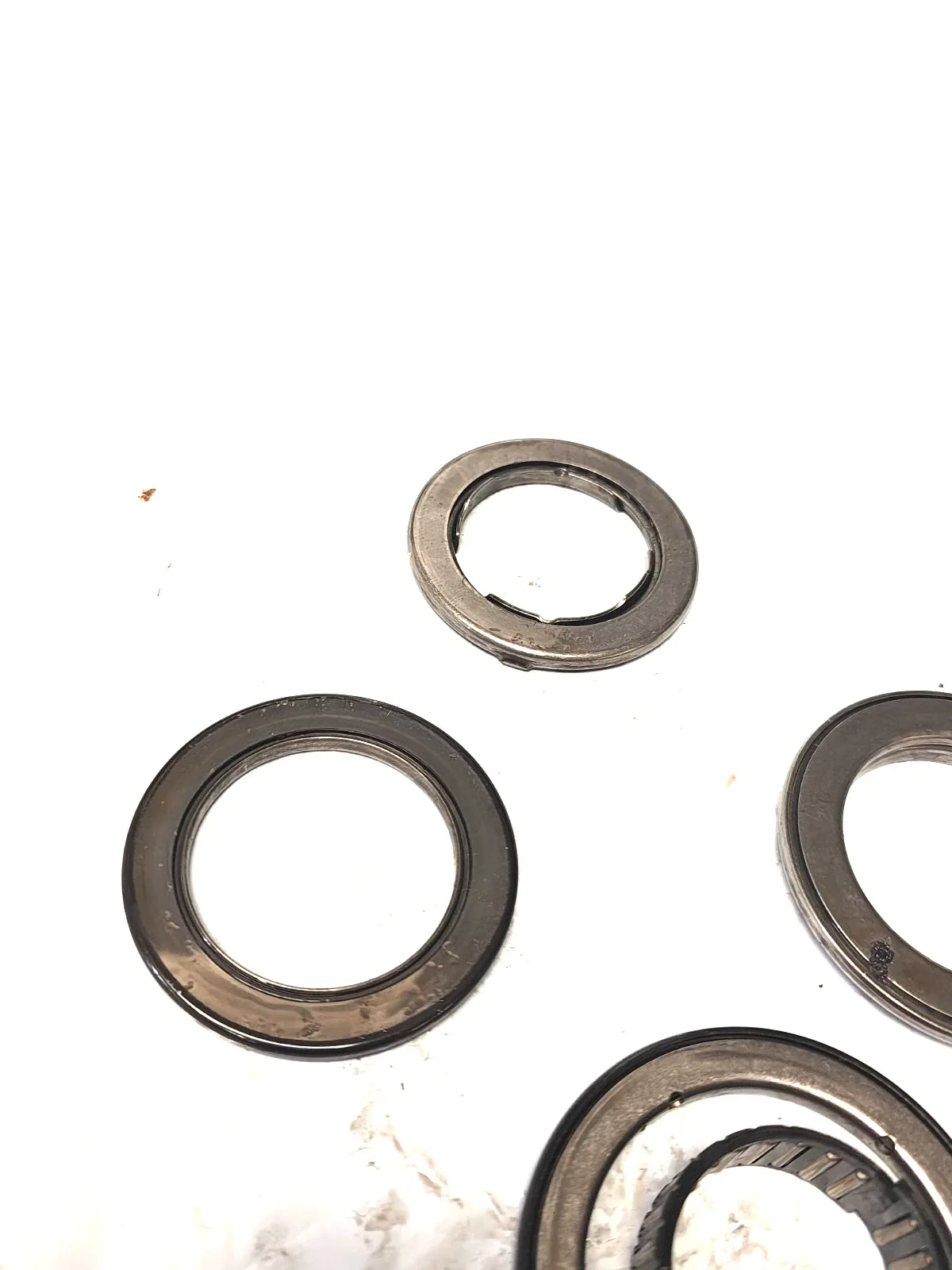 Chrysler 62TE Transmission Bearing Kit TJS (Used) image 3