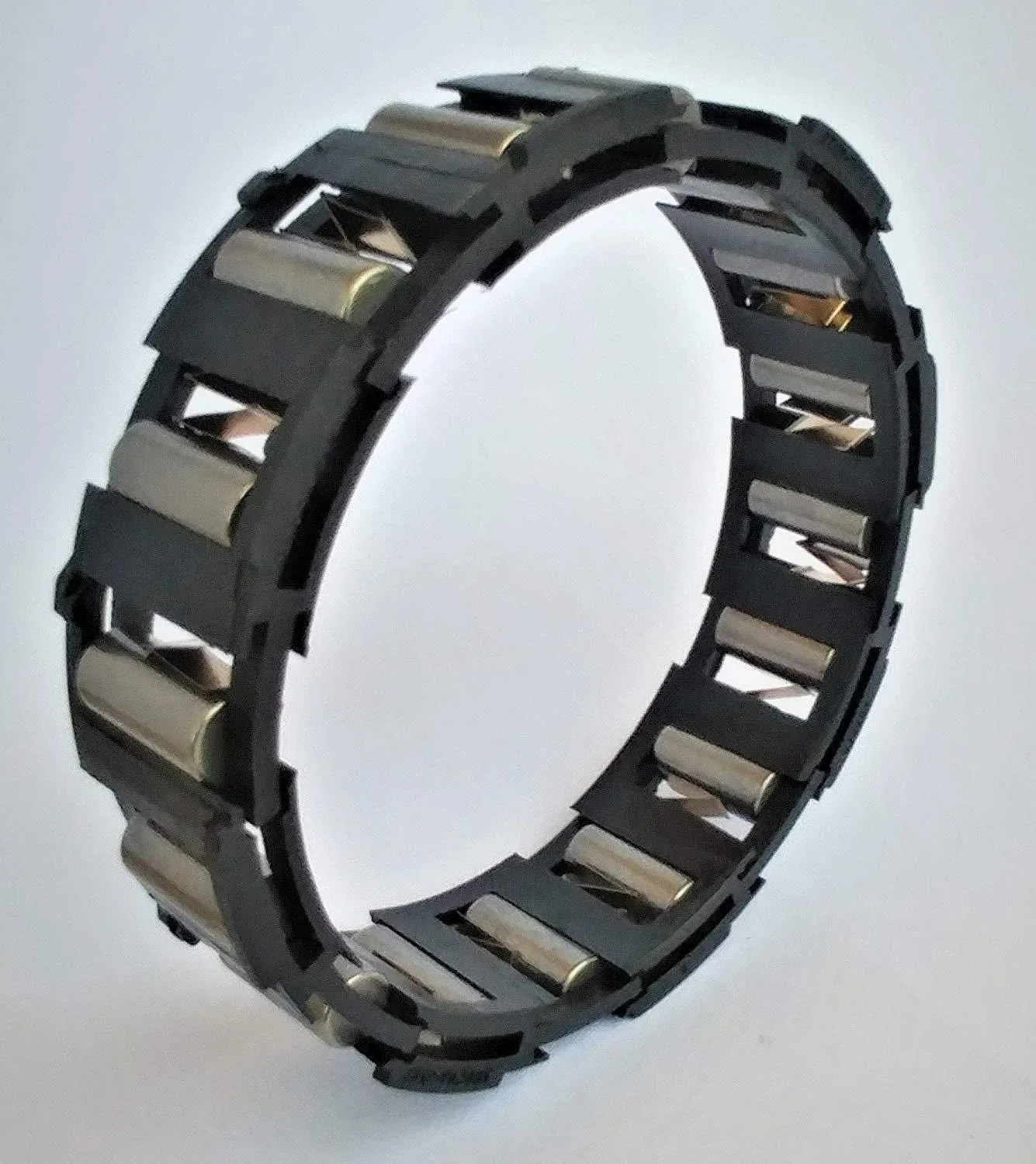 1966-Up Ford C6, E4OD & 4R100 Rear/Low Sprag One-Way Roller Clutch Bearing — MPN 36960B