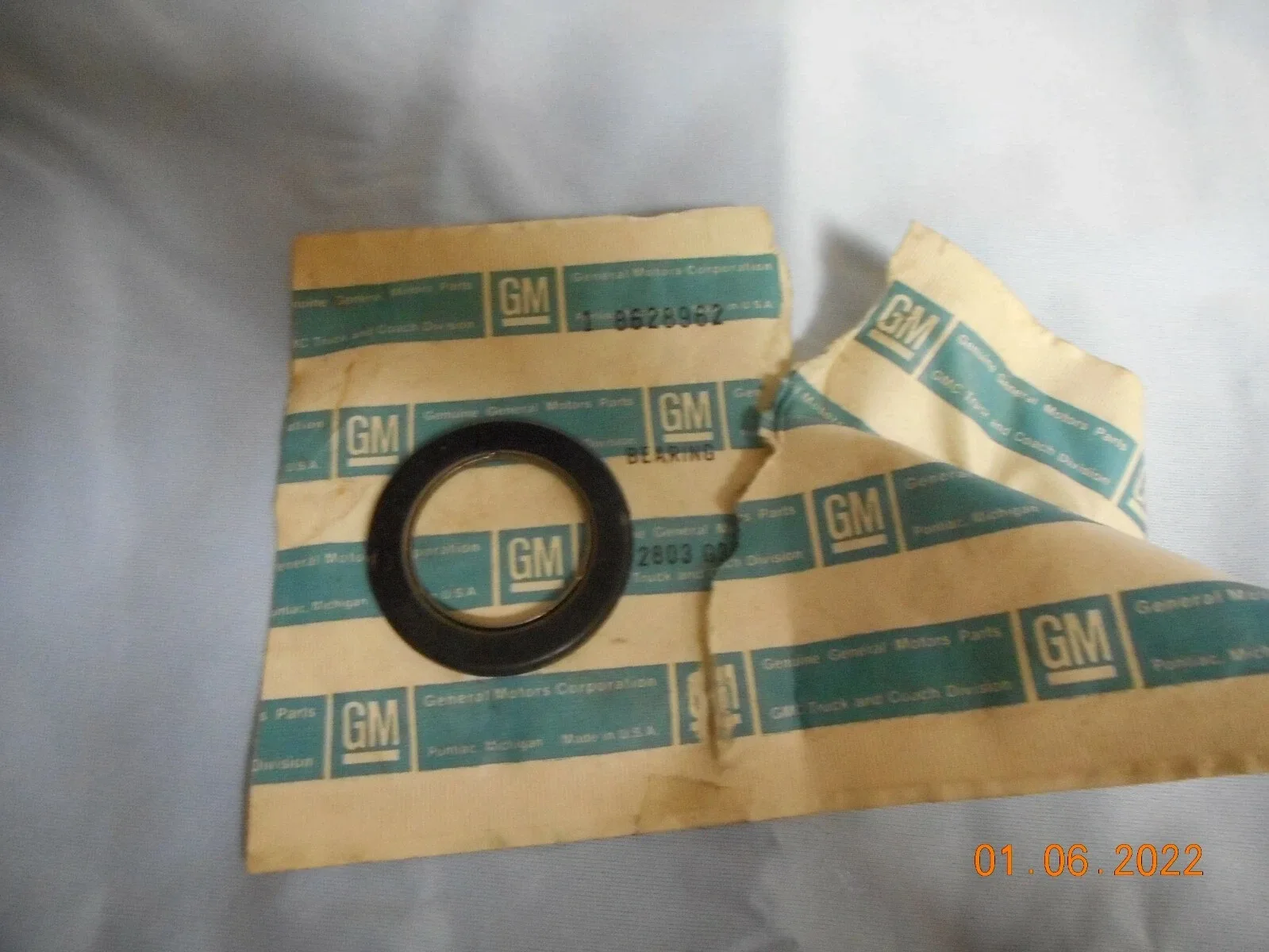 1976-1990 GMC Sun Gear Thrust Bearing 8628962 image 2