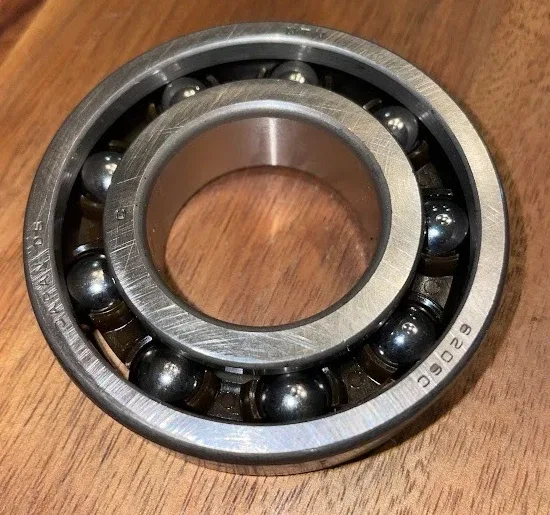 Mercedes-Benz Auto. Trans. Extension Housing Bearing N000625-900201 image 3