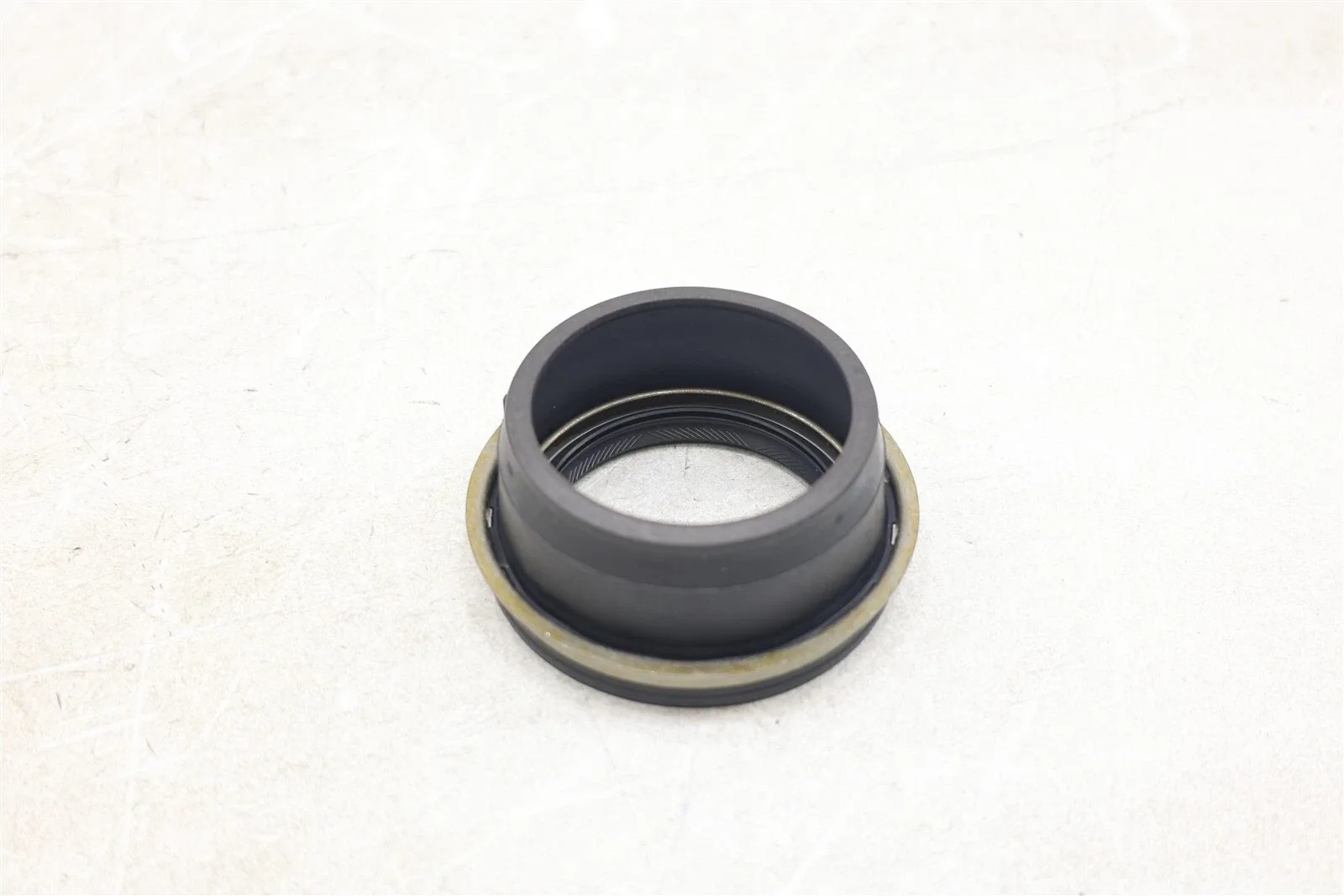 2007-2023 Chevrolet & GMC Automatic Transmission Case Extension Seal 19133151 image 4