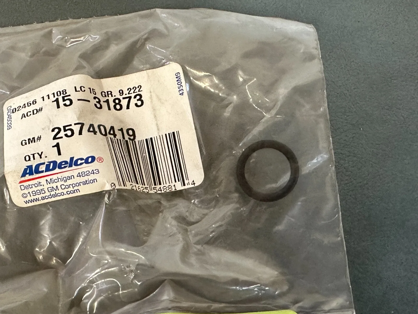 2011-2015 Cadillac CTS-V AC Line O-Ring Seal MPN 25740419 image 3