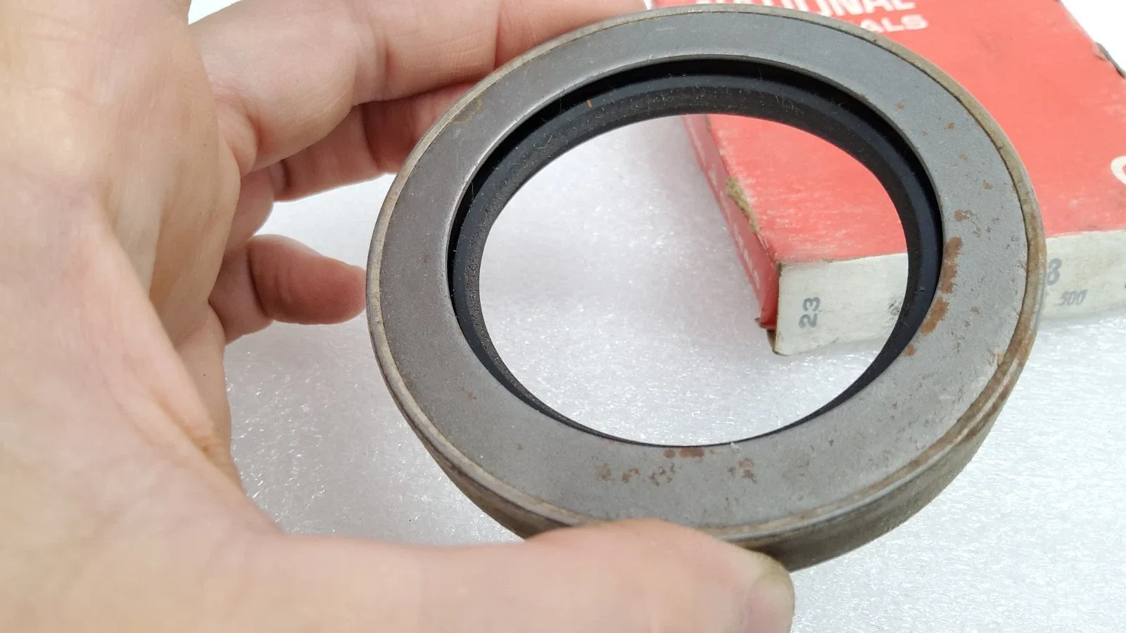 National Oil Seal MPN 50308 (Interchange 450308) 2.125x3.061x500 image 4
