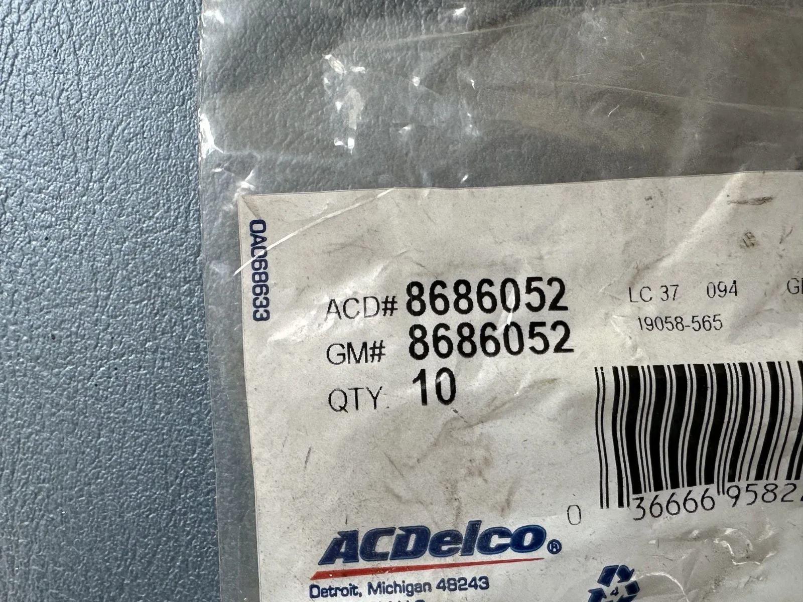 2006-2011 Cadillac DTS Turbine Shaft Seal (GM OEM 8686052) image 2