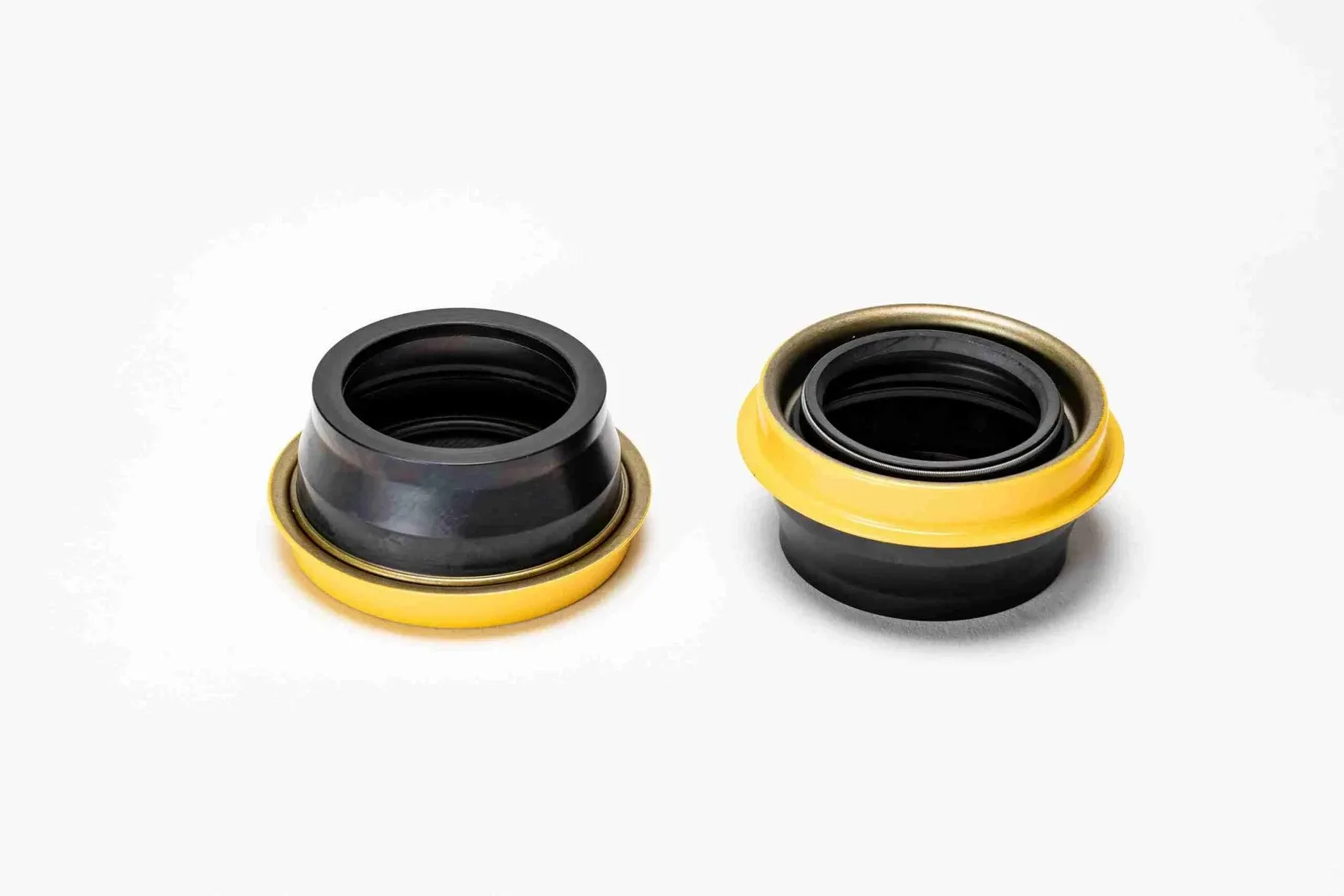 Ford AODE / 4R70W Extension Housing Metal-Clad Seal - F7AZ-7052-AA